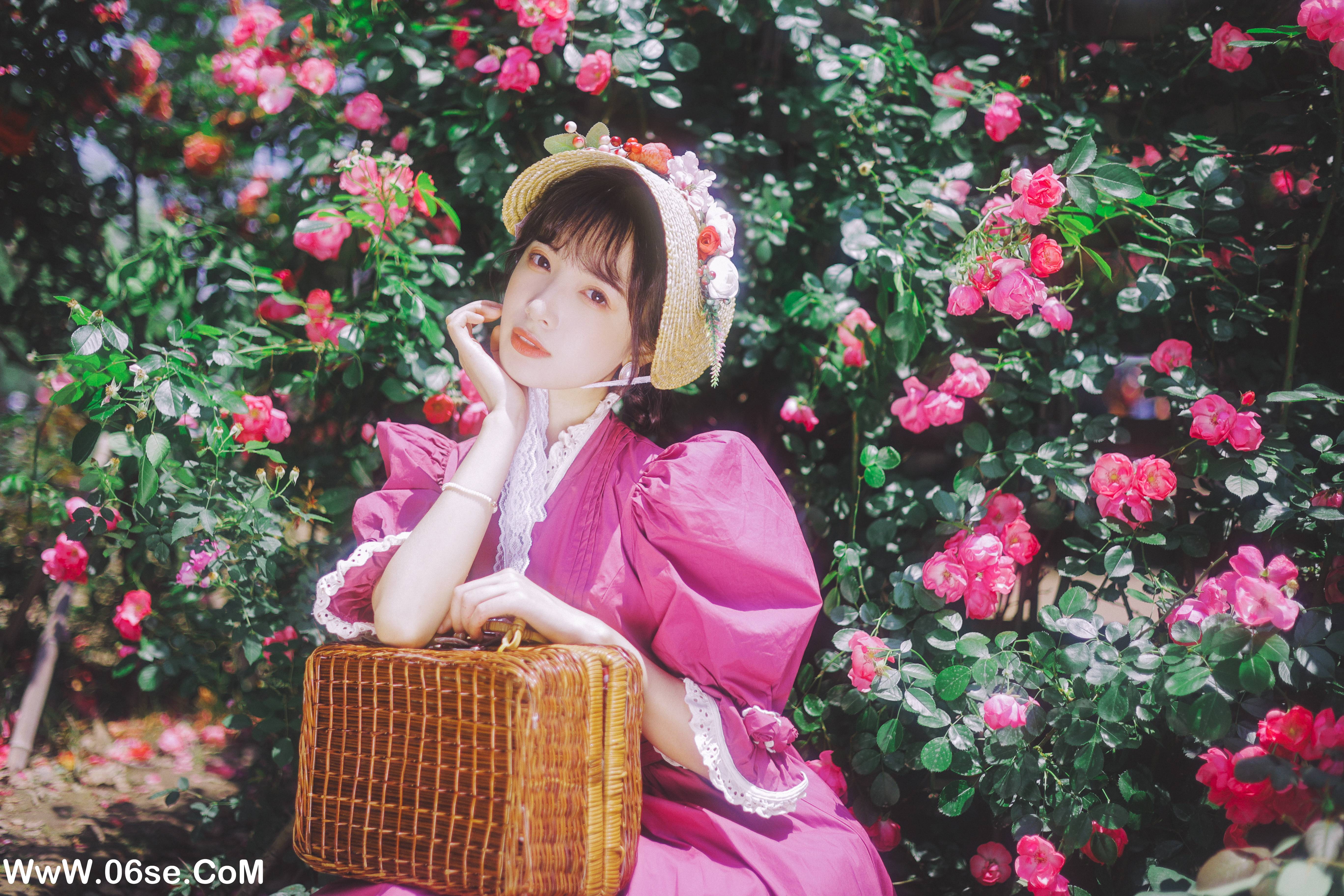图片[38]-[YITUYU艺图语]2022.06.17 少女的裙摆 一只阿梦崽[42P-340.2MB]-六色网