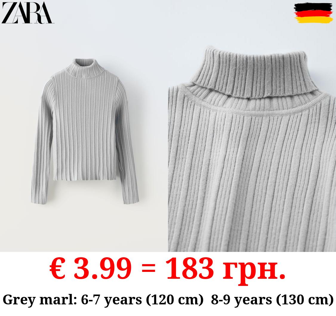 RIBBED TURTLENECK SWEATER