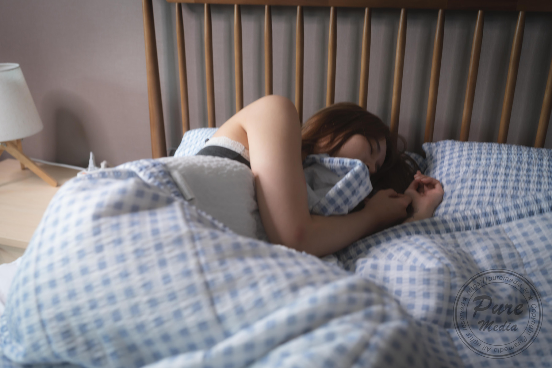 Yeha 예하, [PURE MEDIA] Vol.249 Bad Delivery Guy and New Wife Set.01 2