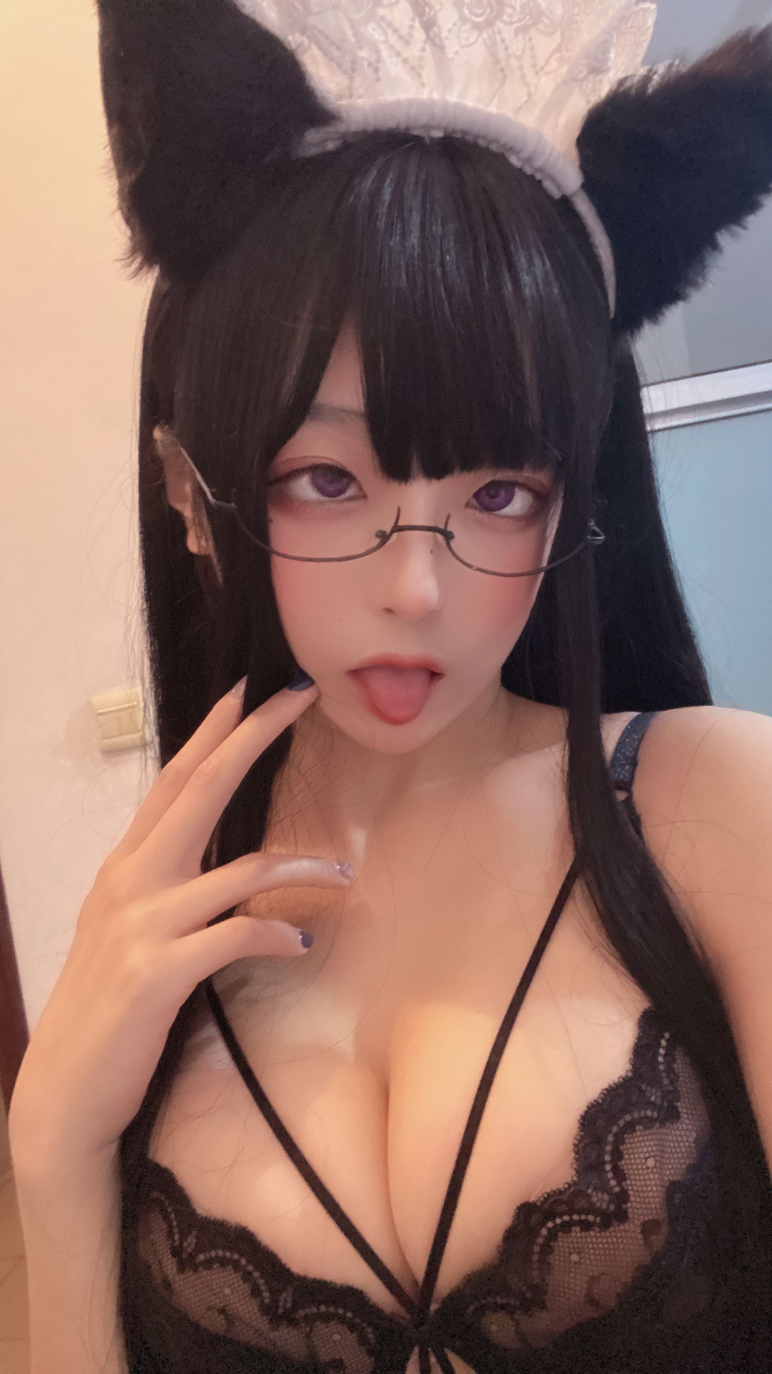 佳佳好难啊 - 透明女仆 1