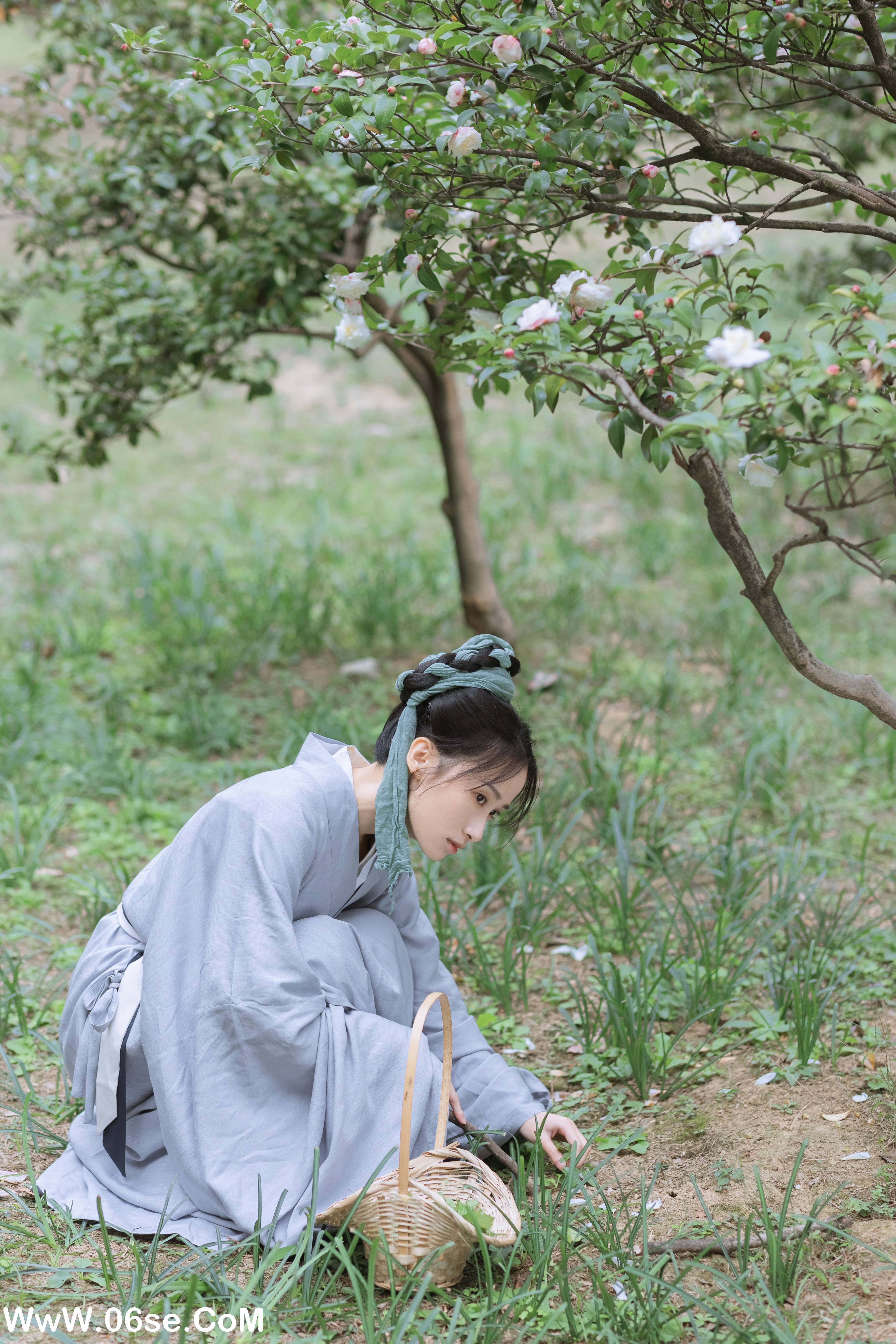 图片[28]-[YITUYU艺图语]2022.11.25 王宝钏挖野菜 眸小妖[28+1P／262MB]-六色网