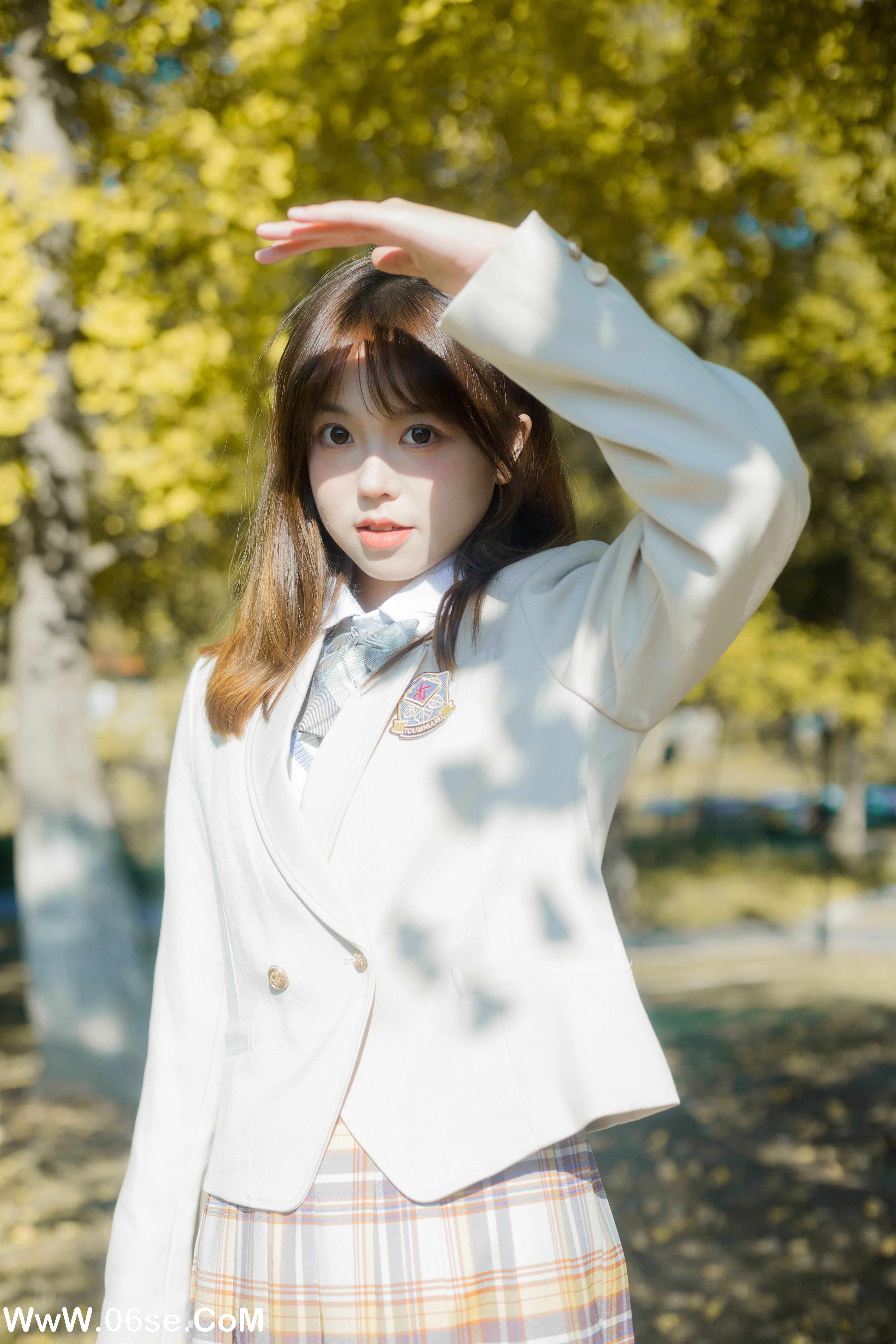 图片[5]-[YITUYU艺图语]2022.11.21 奶油味的秋 哈吉麻花[37+1P／355MB]-六色网