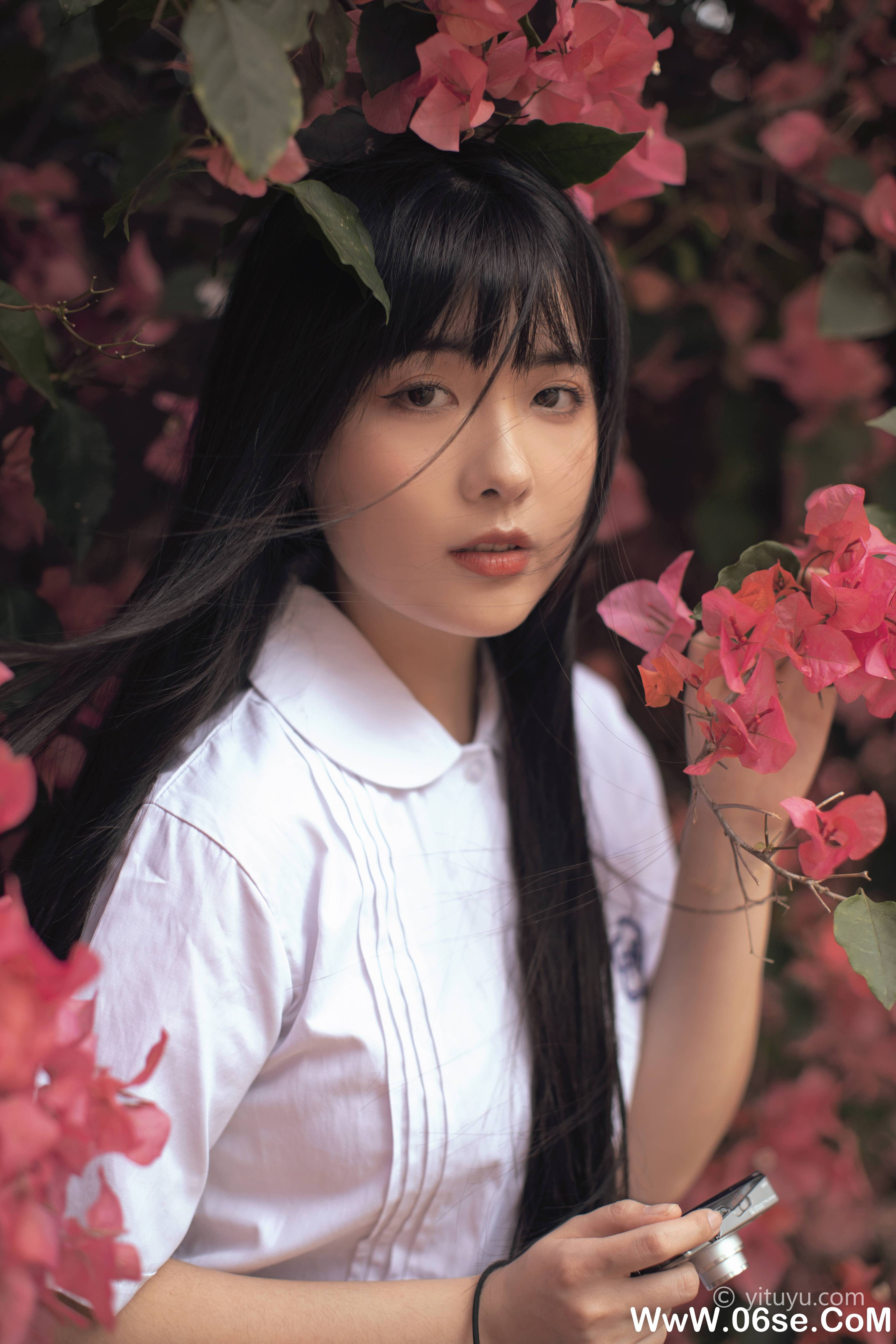 图片[3]-[YITUYU艺图语]2021.04.28 花季 黄子卿[26P／378MB]-六色网