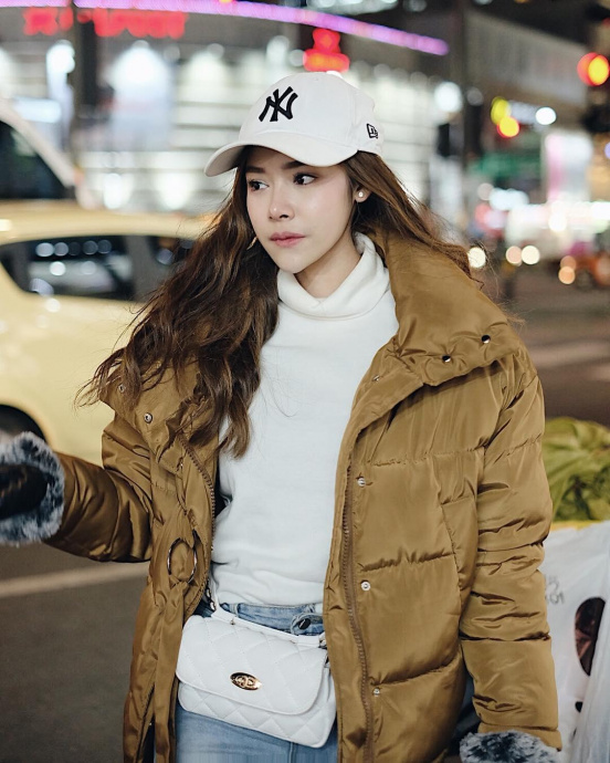 [Image: cee8ef158f74129a7db20.jpg]