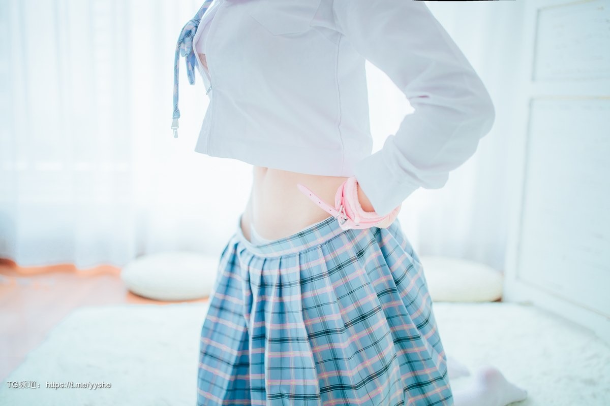 [Cos]从从从从鸾 - 囚笼少女[70P] 6