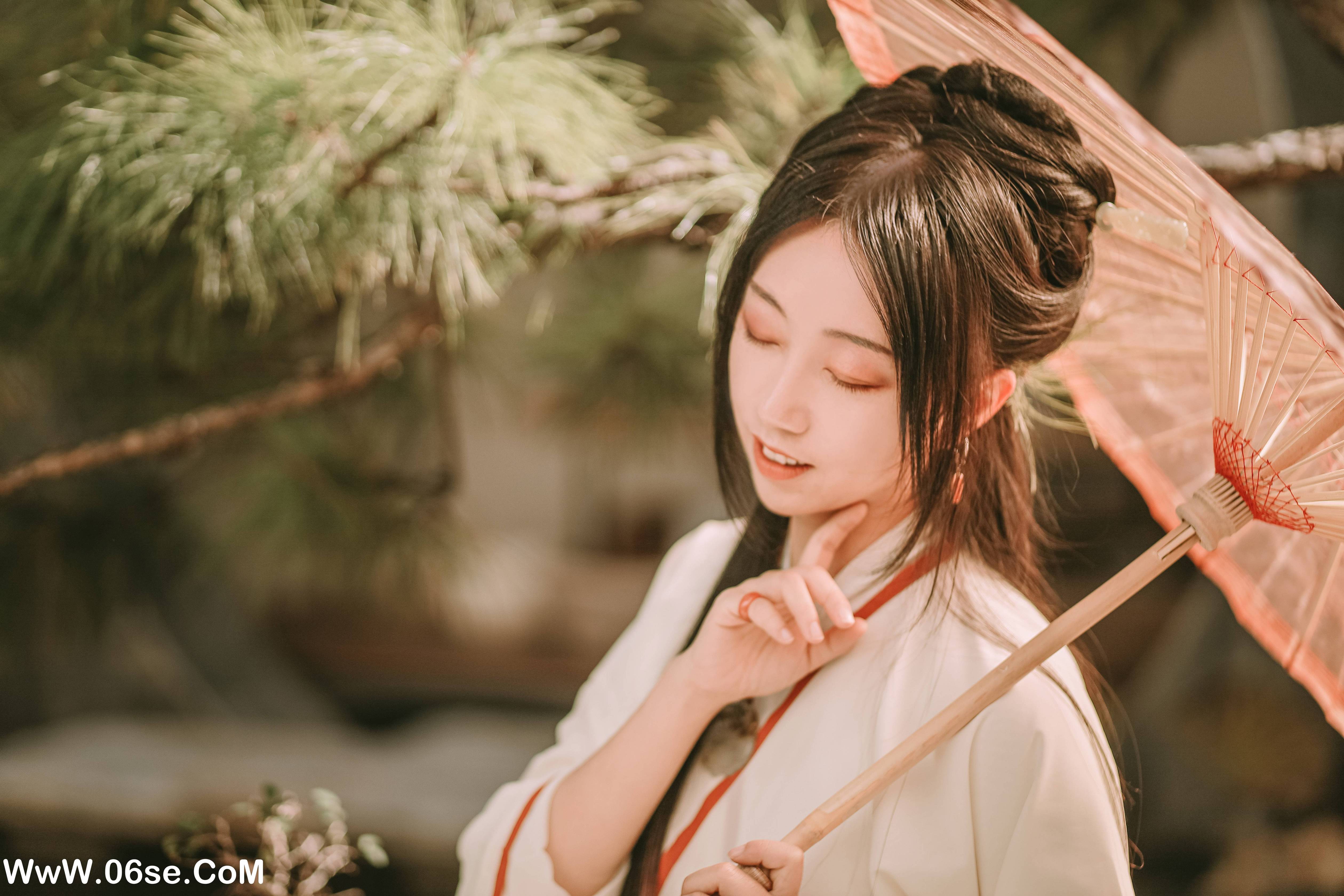 图片[15]-[YITUYU艺图语]2022.02.22 闲愁一半 彭娘[24+1P／102MB]-六色网