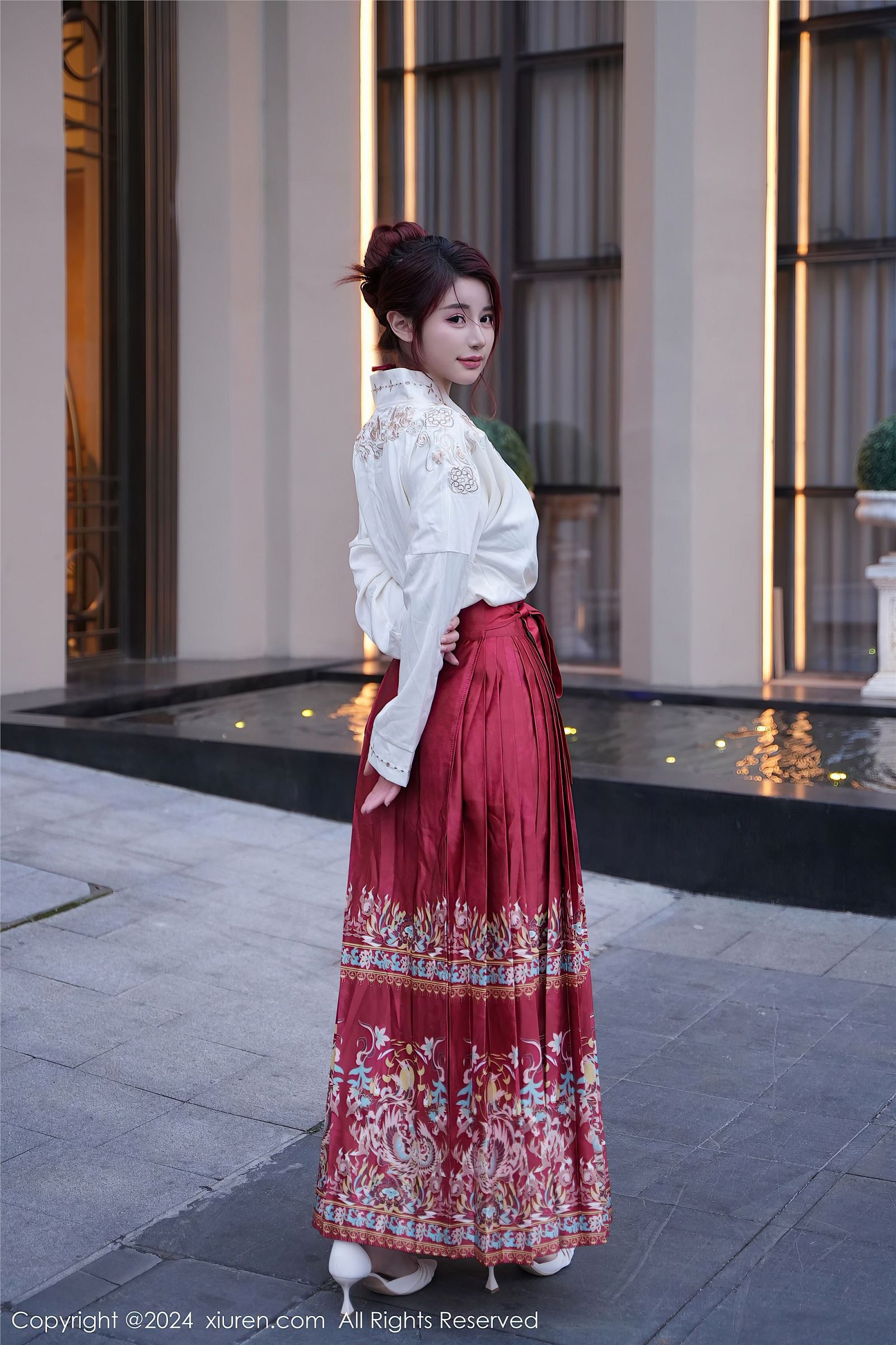 图片[3]-[XIUREN秀人网] 2024.01.19 NO.7985 美七Mia-六色网