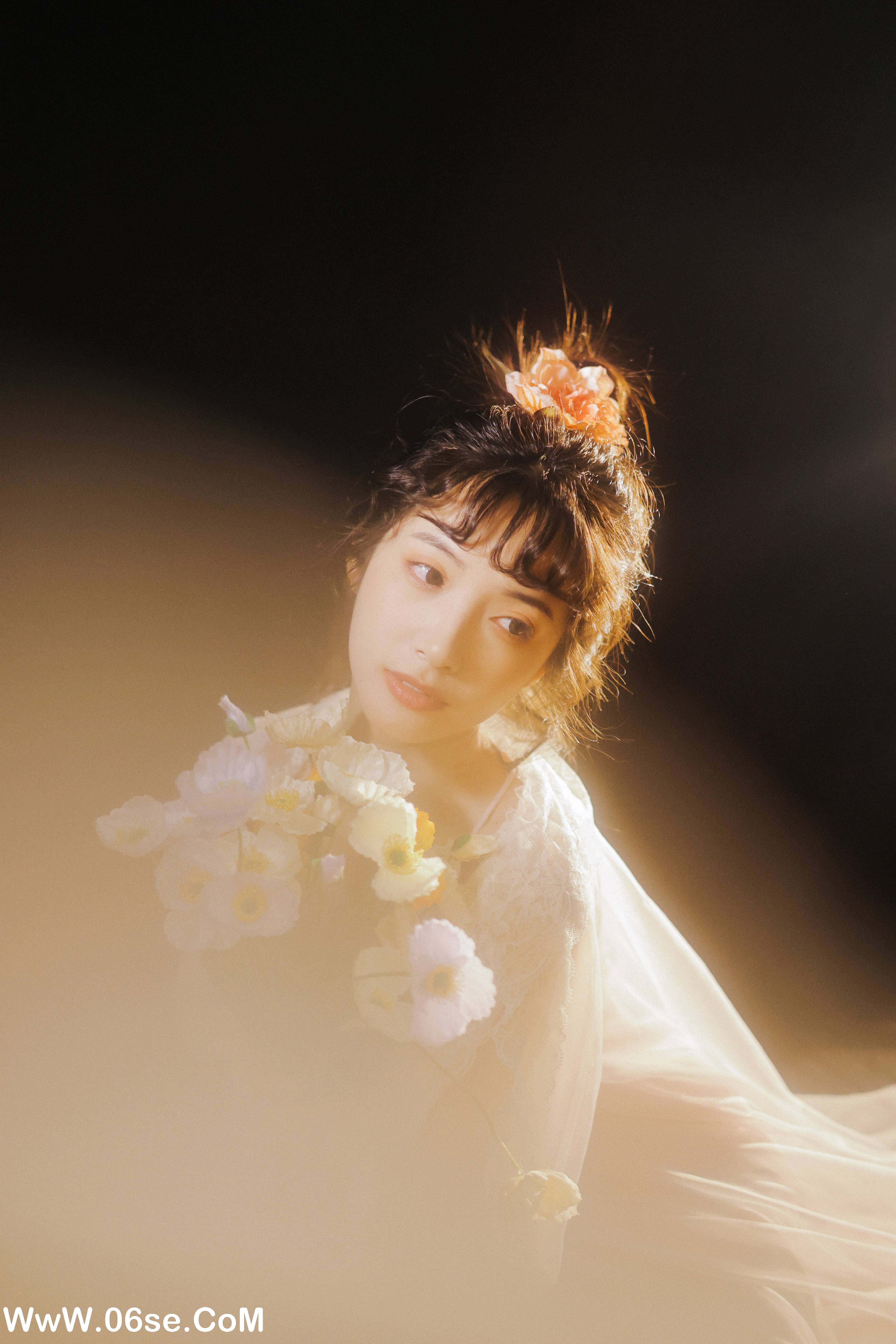 图片[16]-[YITUYU艺图语]2022.07.03 光落在你脸上 一只阿梦崽[28P-202.9M]-六色网