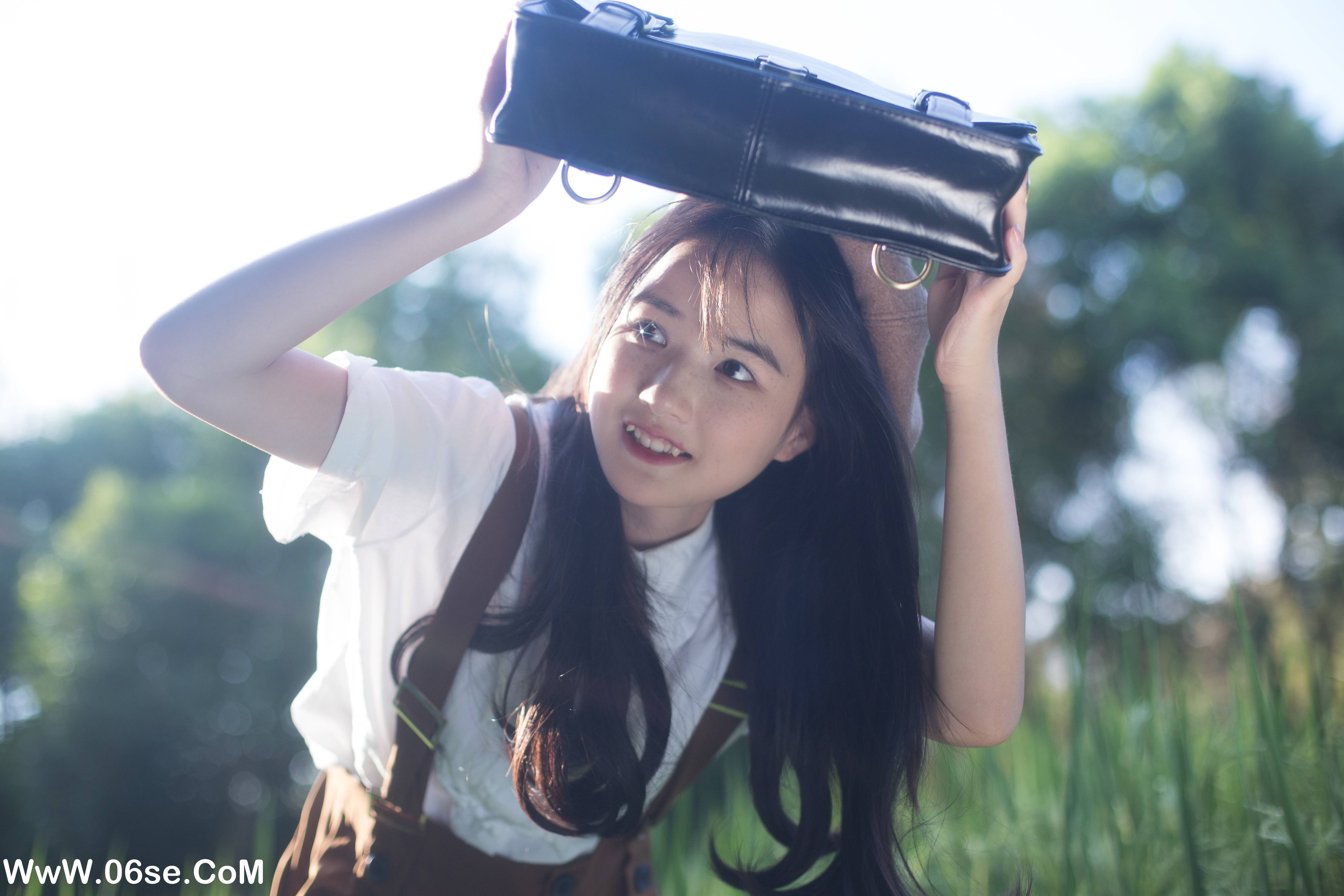 图片[8]-[YITUYU艺图语]2022.11.25 下学路 小怡妹妹cute[37+1P／368MB]-六色网