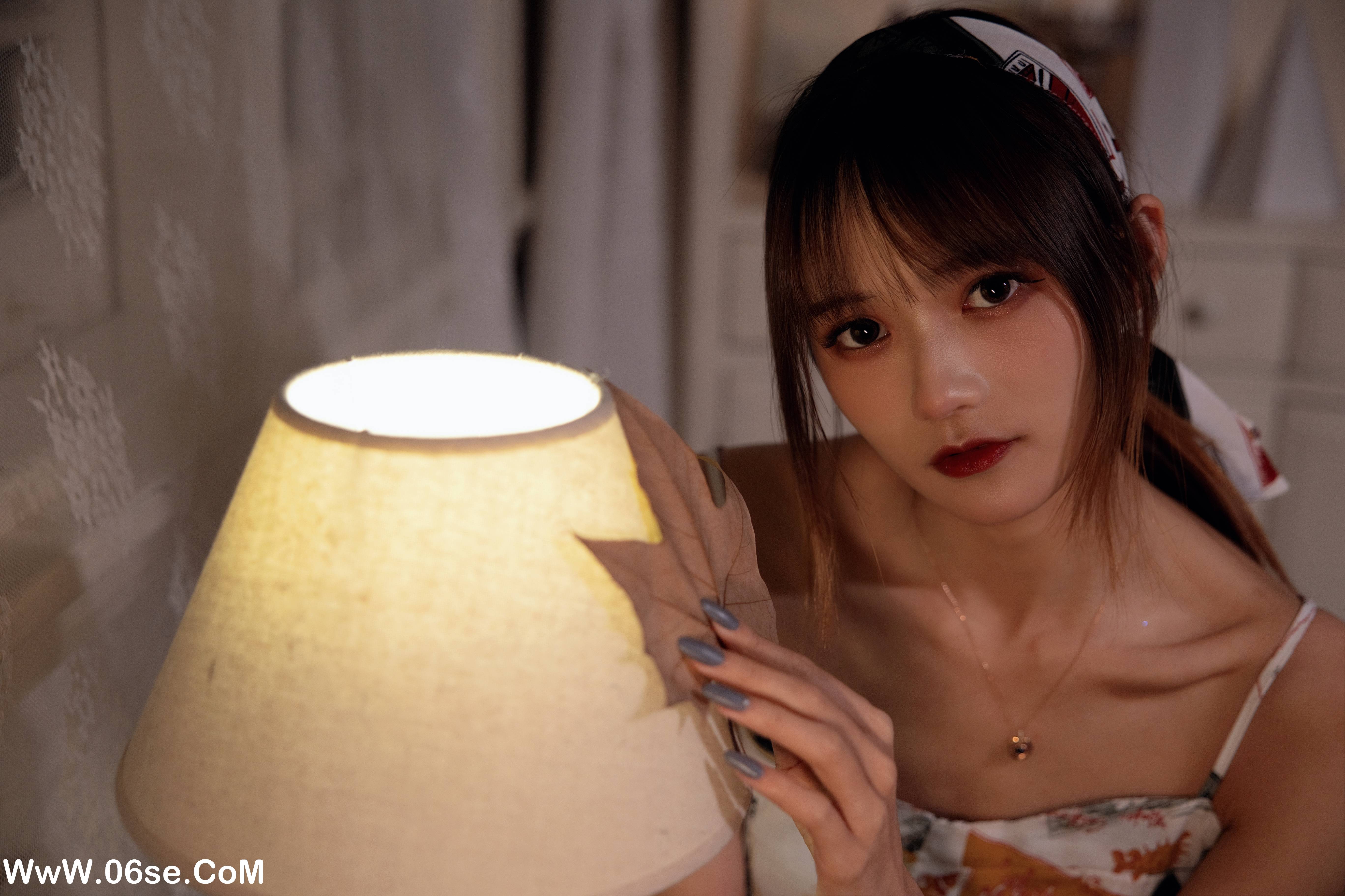 图片[18]-[YITUYU艺图语]2022.12.18 晚秋思绪 兔子Zzz不吃胡萝卜[20+1P／364MB]-六色网