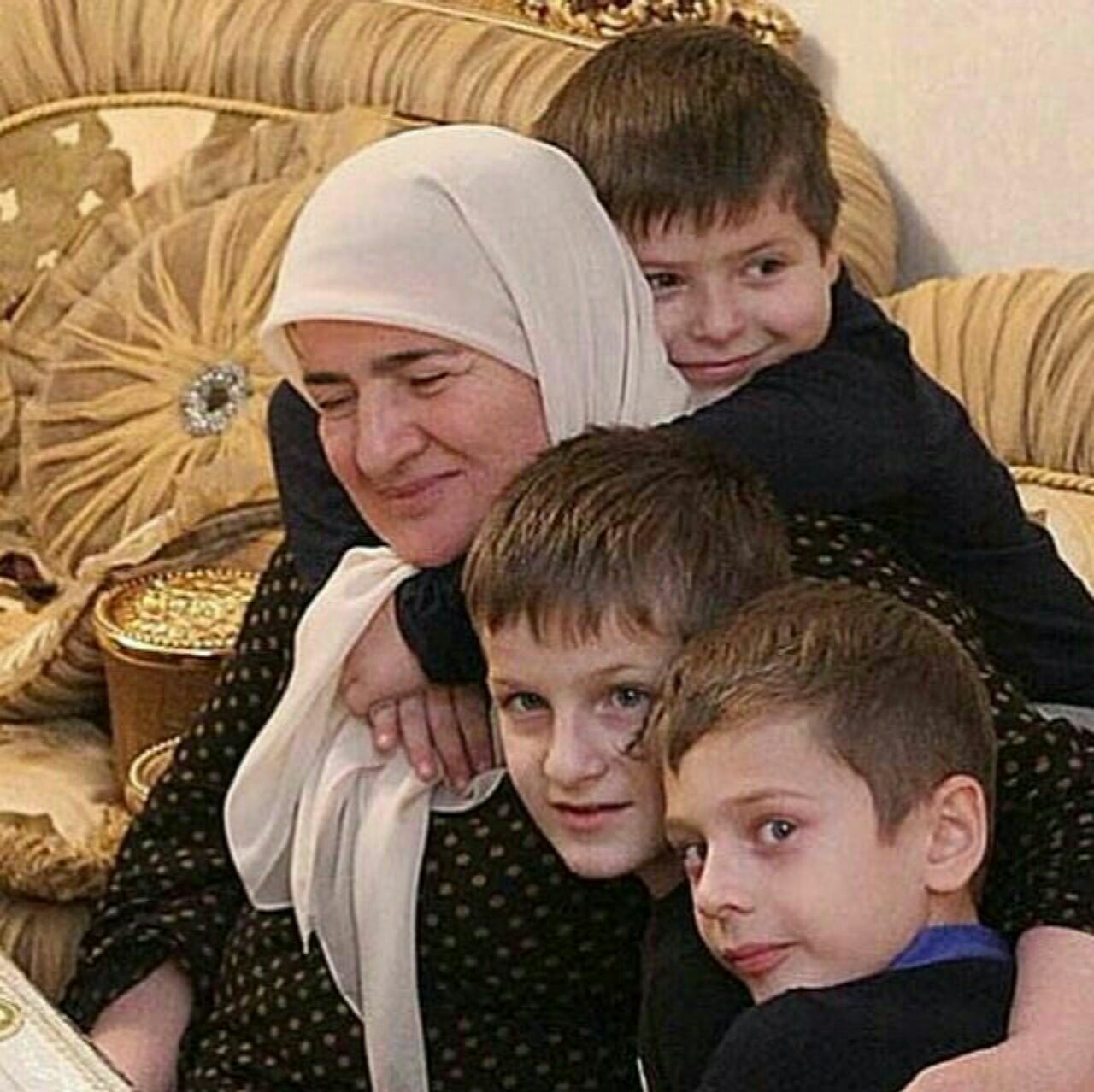 Семья Рамзана Кадырова фото
