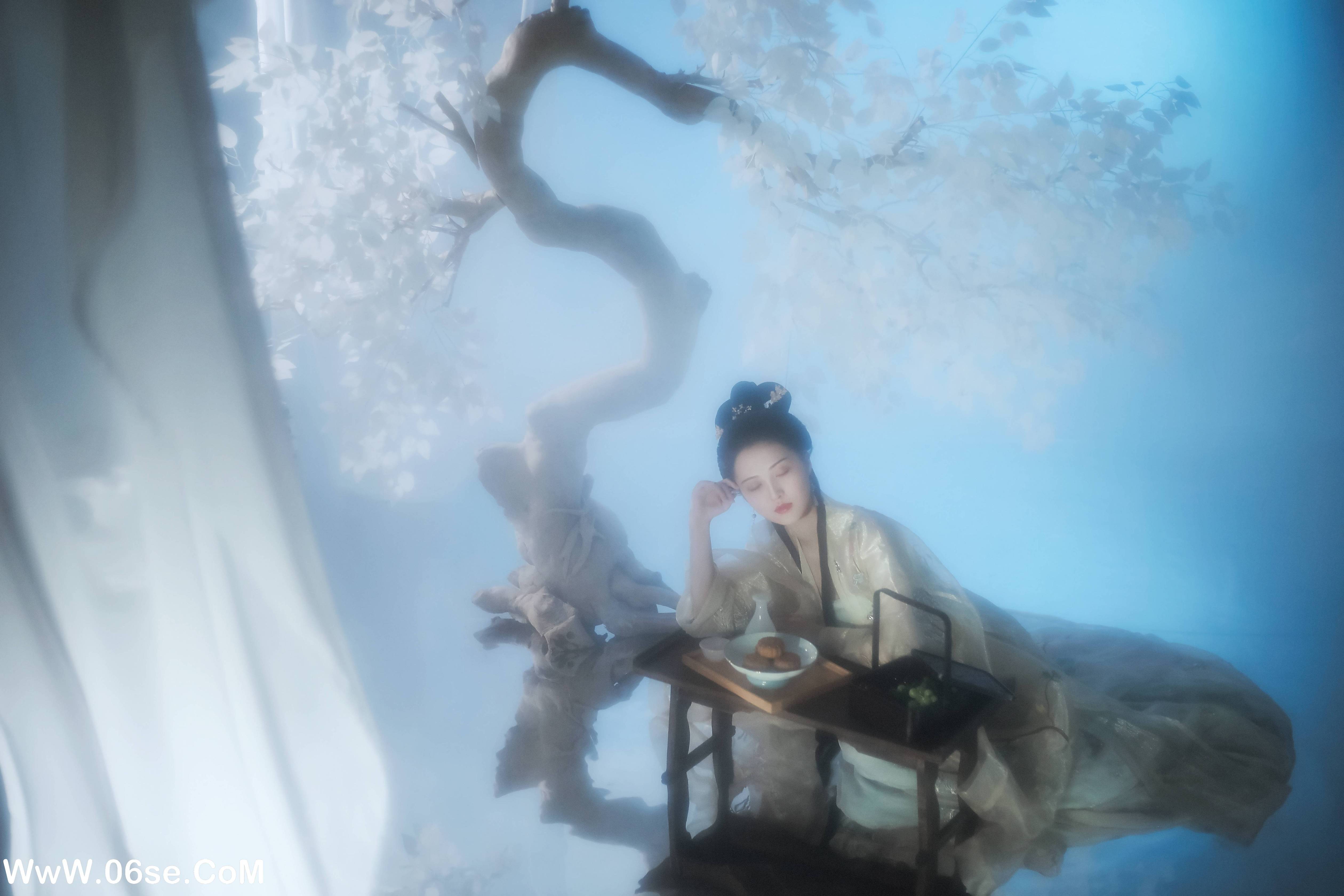 图片[22]-[YITUYU艺图语]2022.05.27 广寒宫 鱿鱼阿姨[25P-388.91MB]-六色网