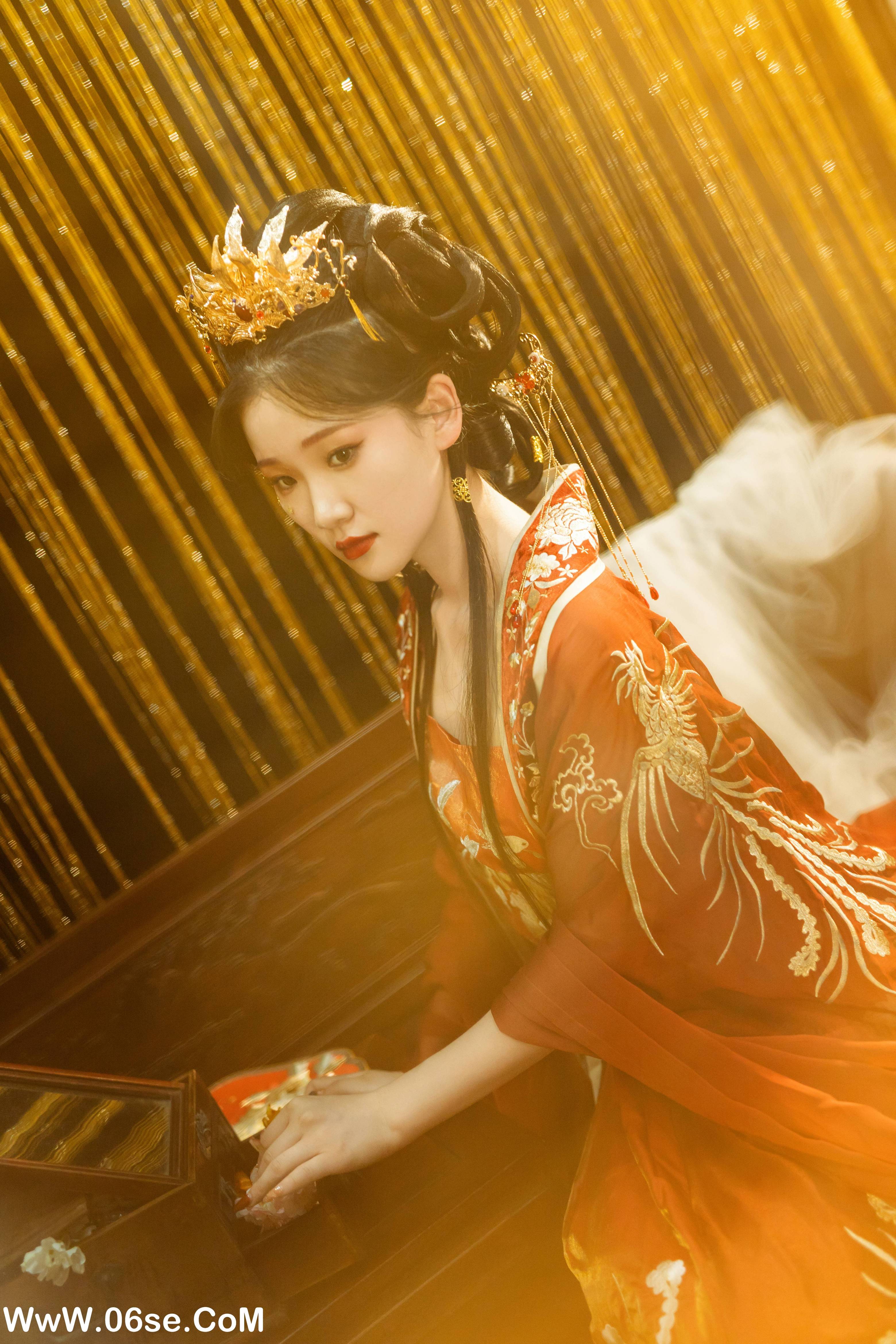图片[21]-[YITUYU艺图语]2022.09.05 红衣娘子 相望回首喵喵喵[47+1P／452MB]-六色网