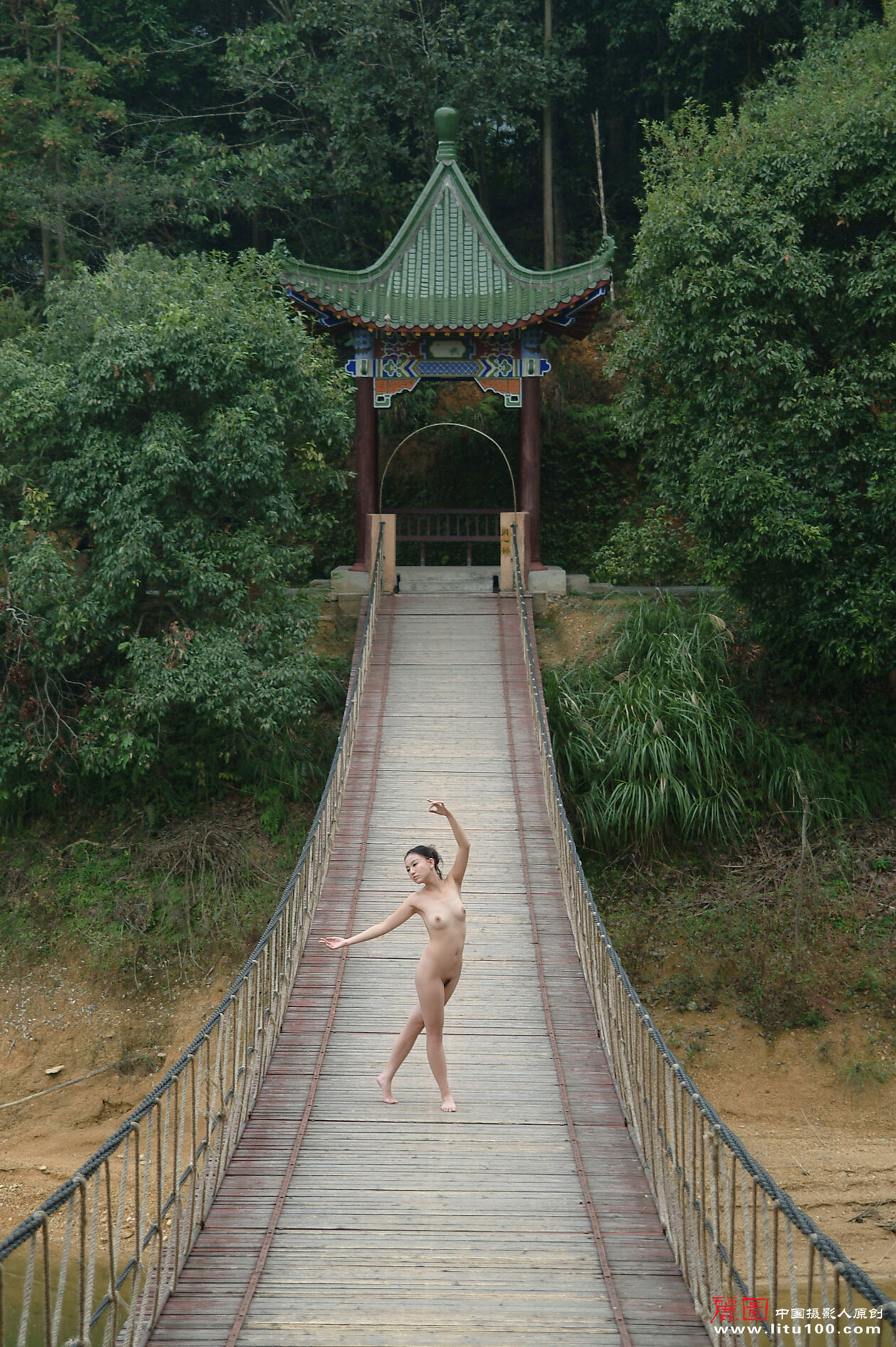 [LITU100丽图] 2007.10.13 静雨 Vol.04 丽图写真 人体美媚馆 25