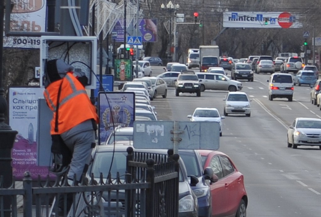 В Хабаровске продолжается модернизация светофоров