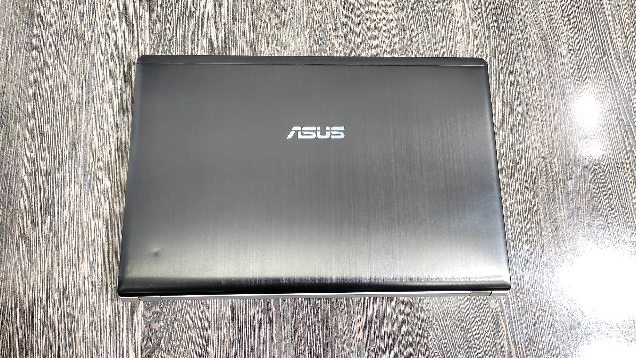 Asus i7 13700h. DCIN ASUS.