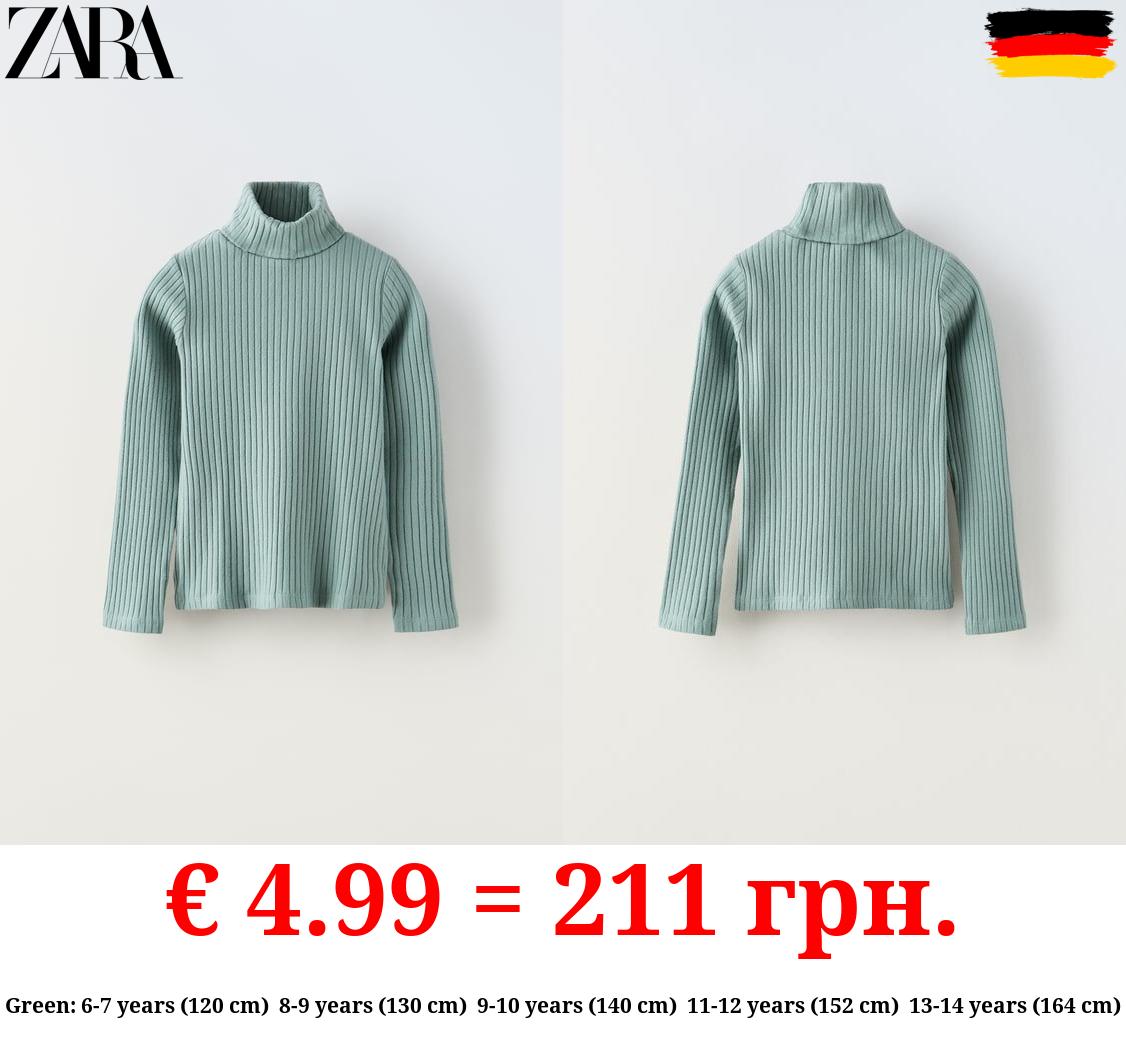 RIBBED TURTLENECK T-SHIRT