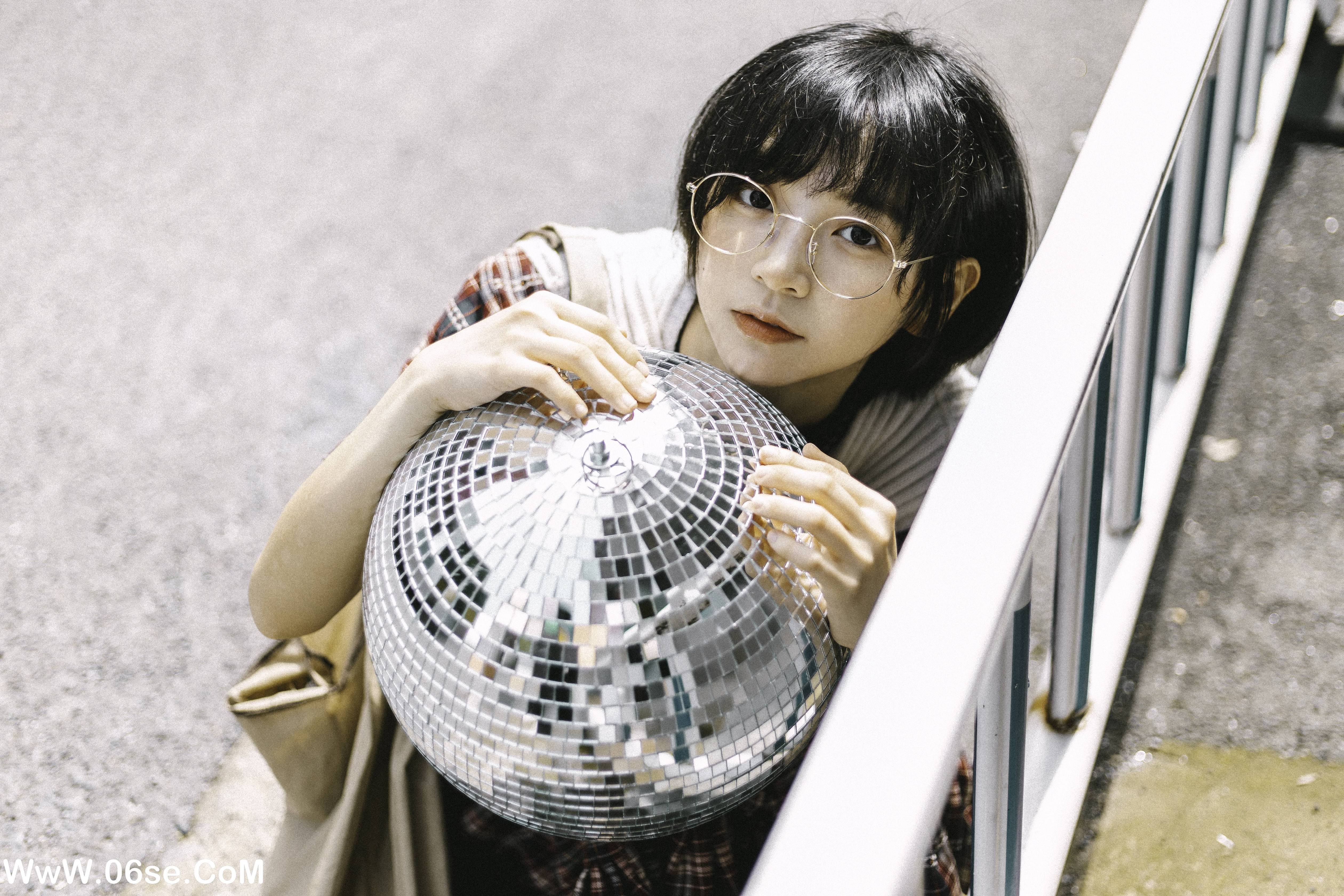 图片[13]-[YITUYU艺图语]2022.10.10 在你居住的街道 佰托[19+1P／329MB]-六色网