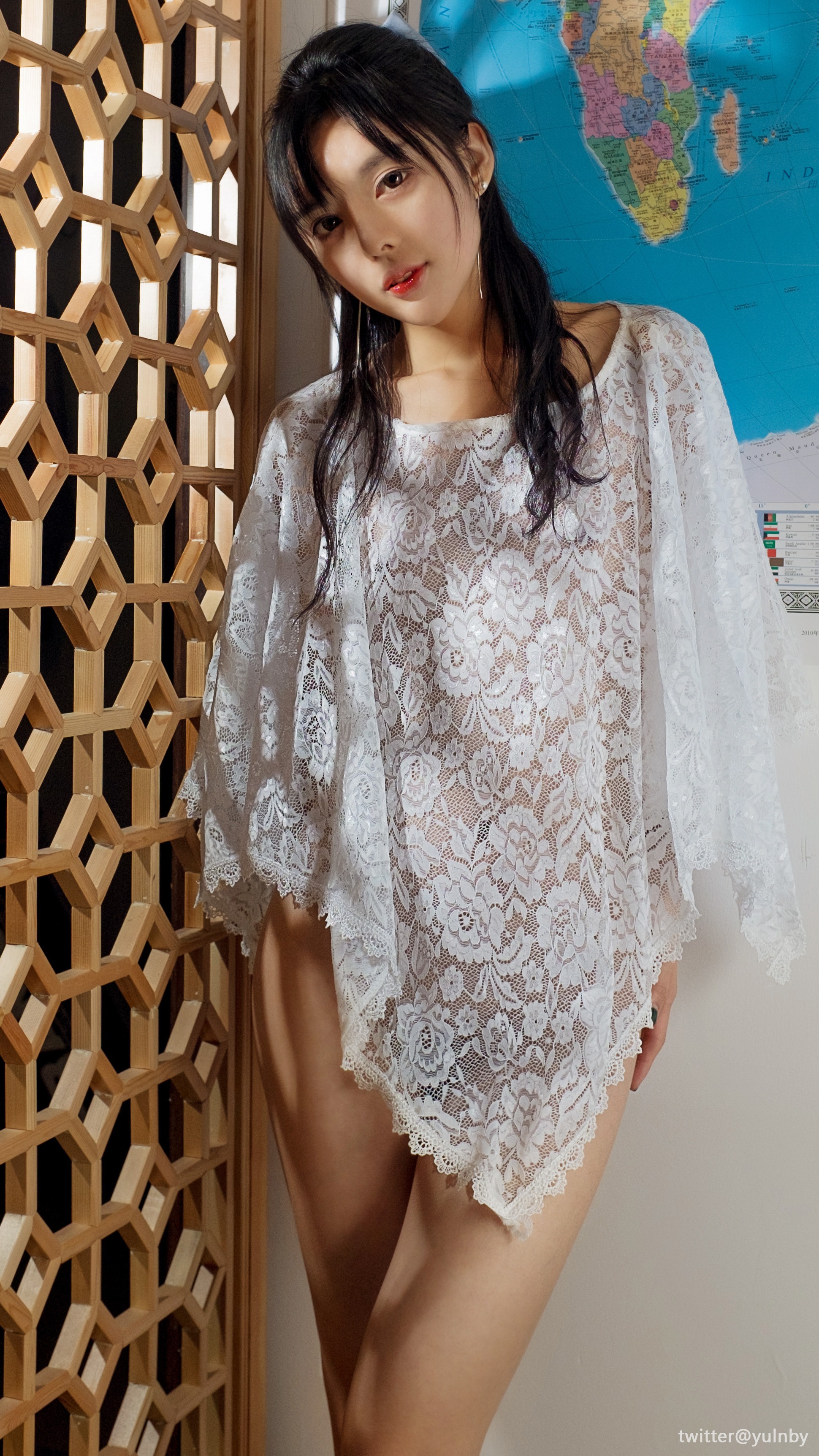twitter摄影师Yulnby大尺度作品 28P 13