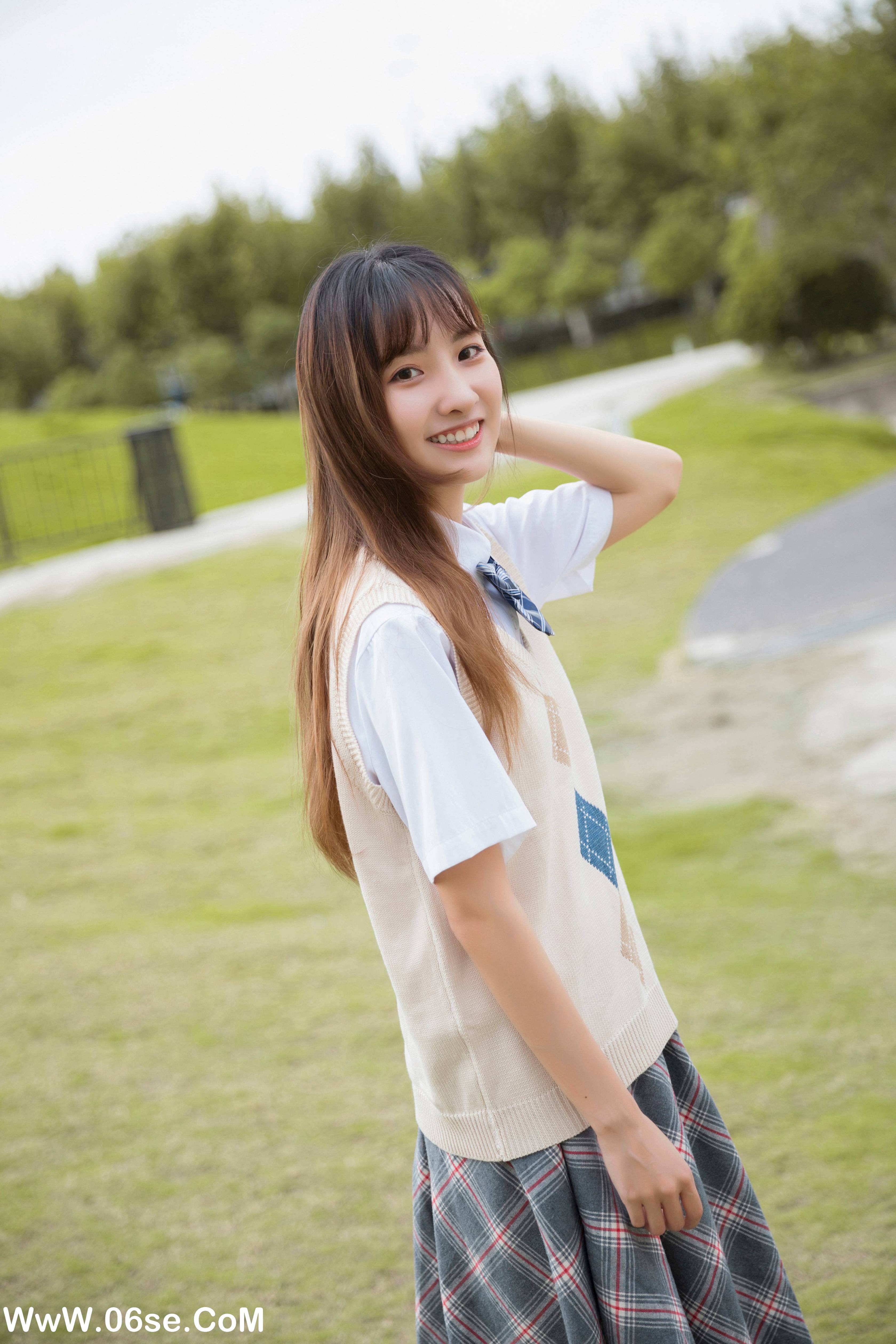 图片[12]-[YITUYU艺图语]2022.06.17 属于JK的夏天 Ria李礼礼[31P-492.92MB]-六色网
