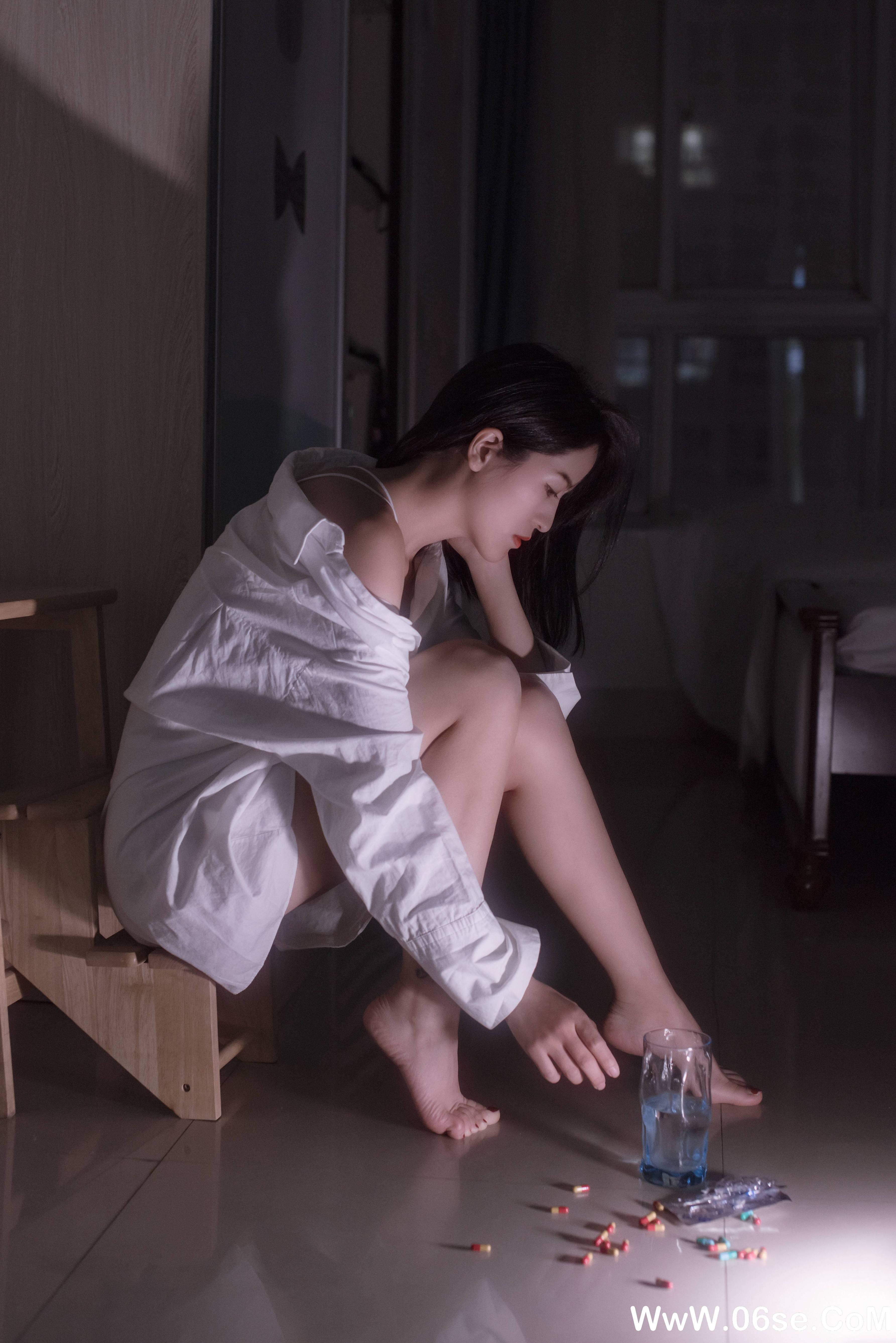 图片[23]-[YITUYU艺图语]2021.07.05 伤心难过的时候 Lily[26+1P／502MB]-六色网