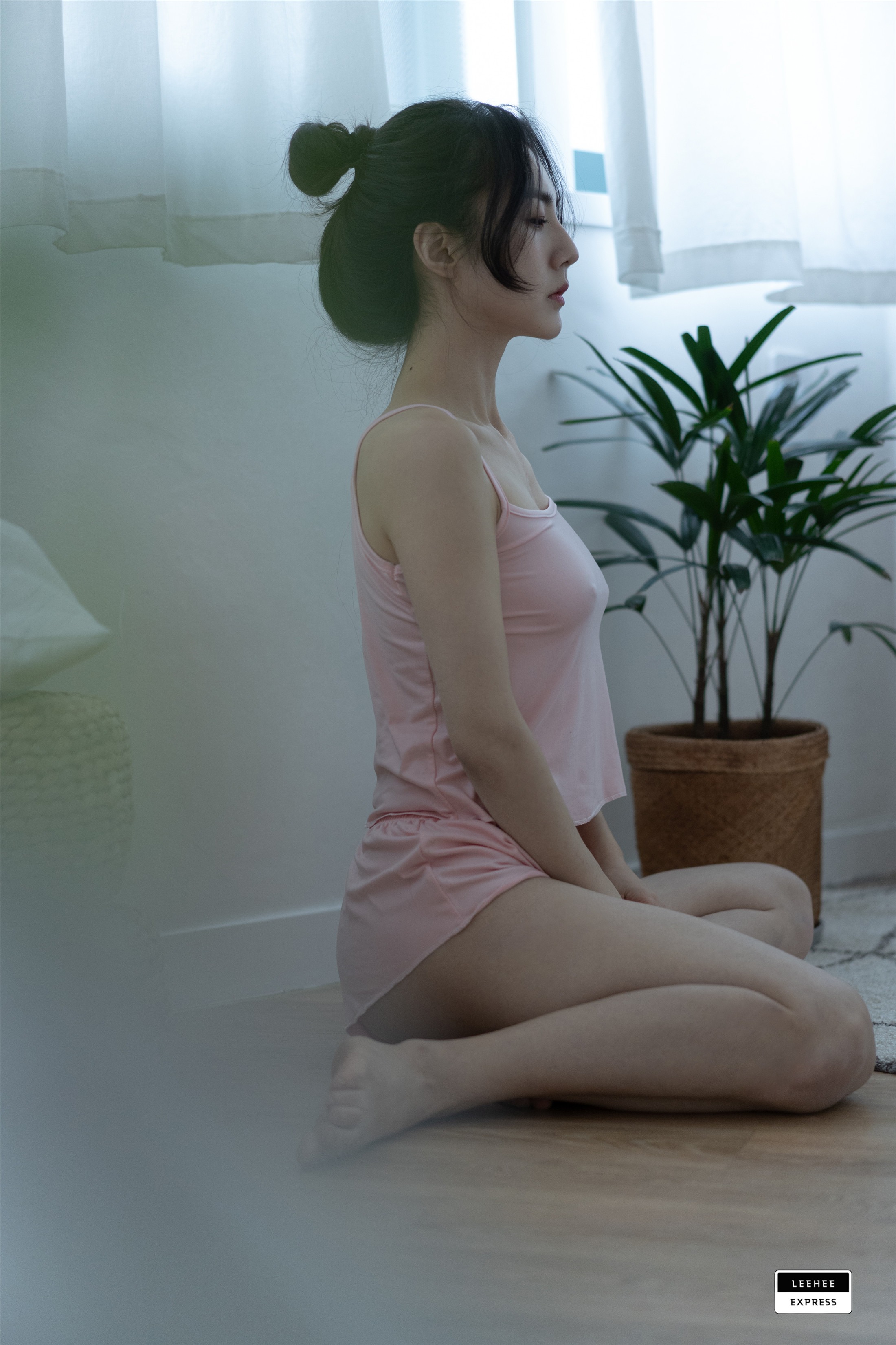 [LEEHEE EXPRESS] LEBE 054 Ray [56P] 1