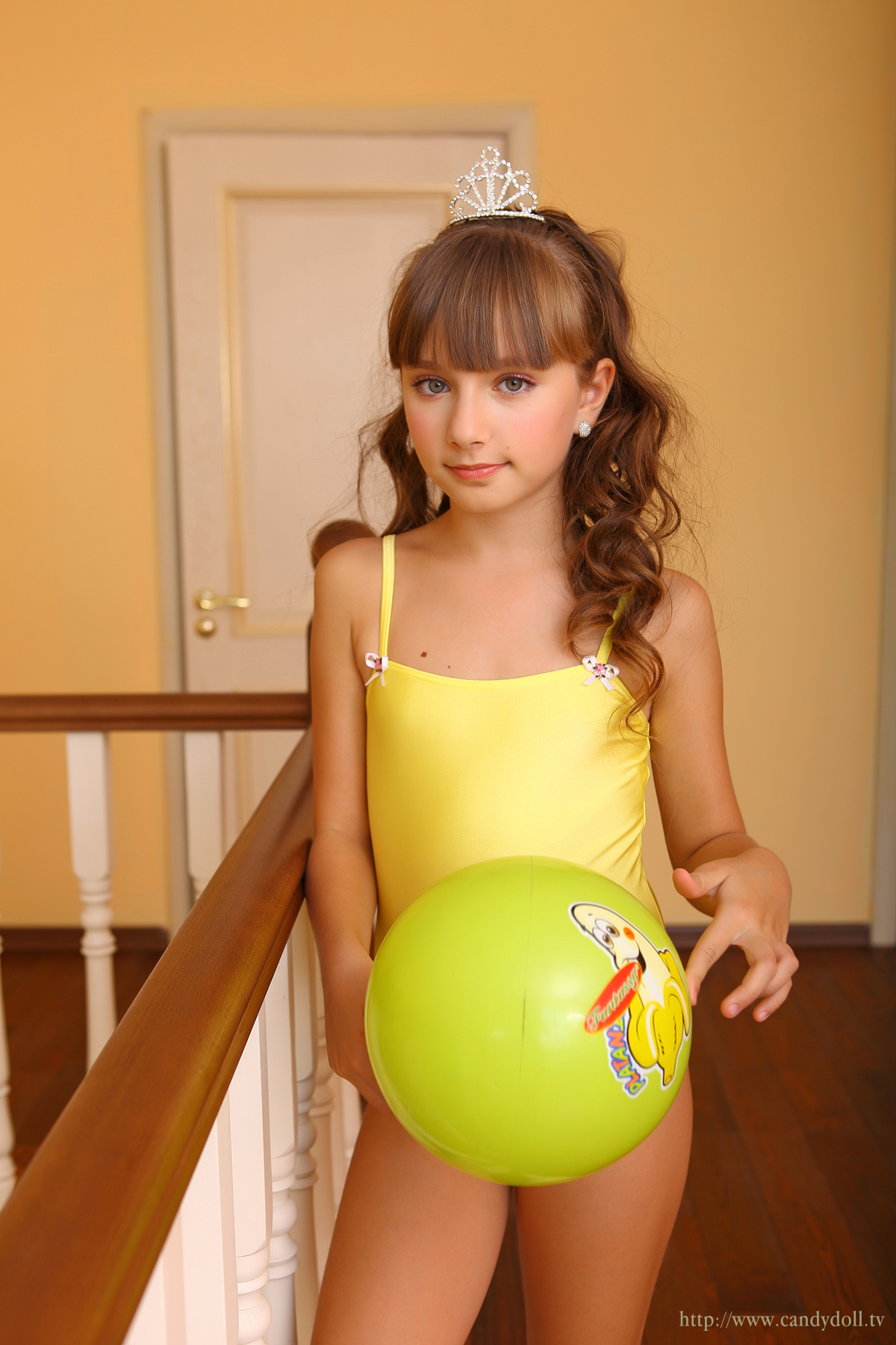 [Image: d105295d306ead0dded5a.jpg]