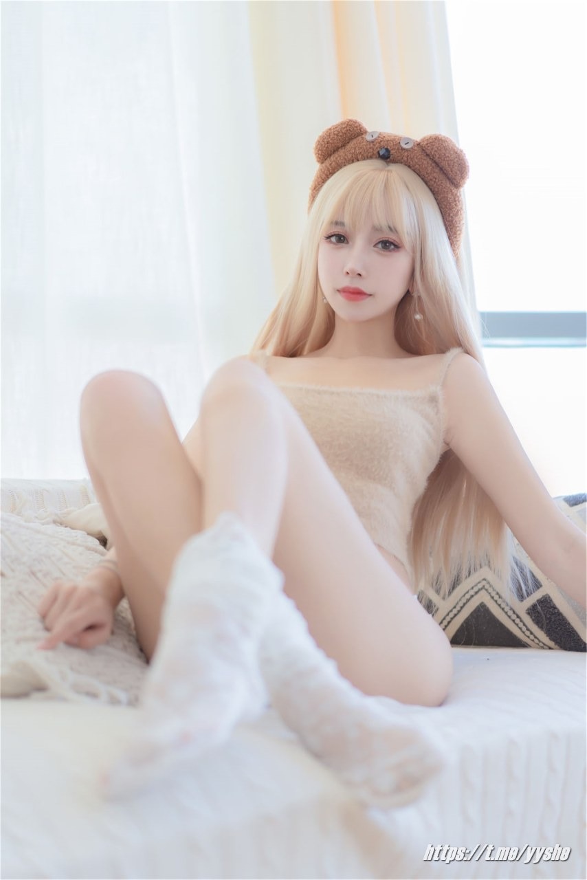 过期米线线喵 - 小熊软糖 [66P] 4