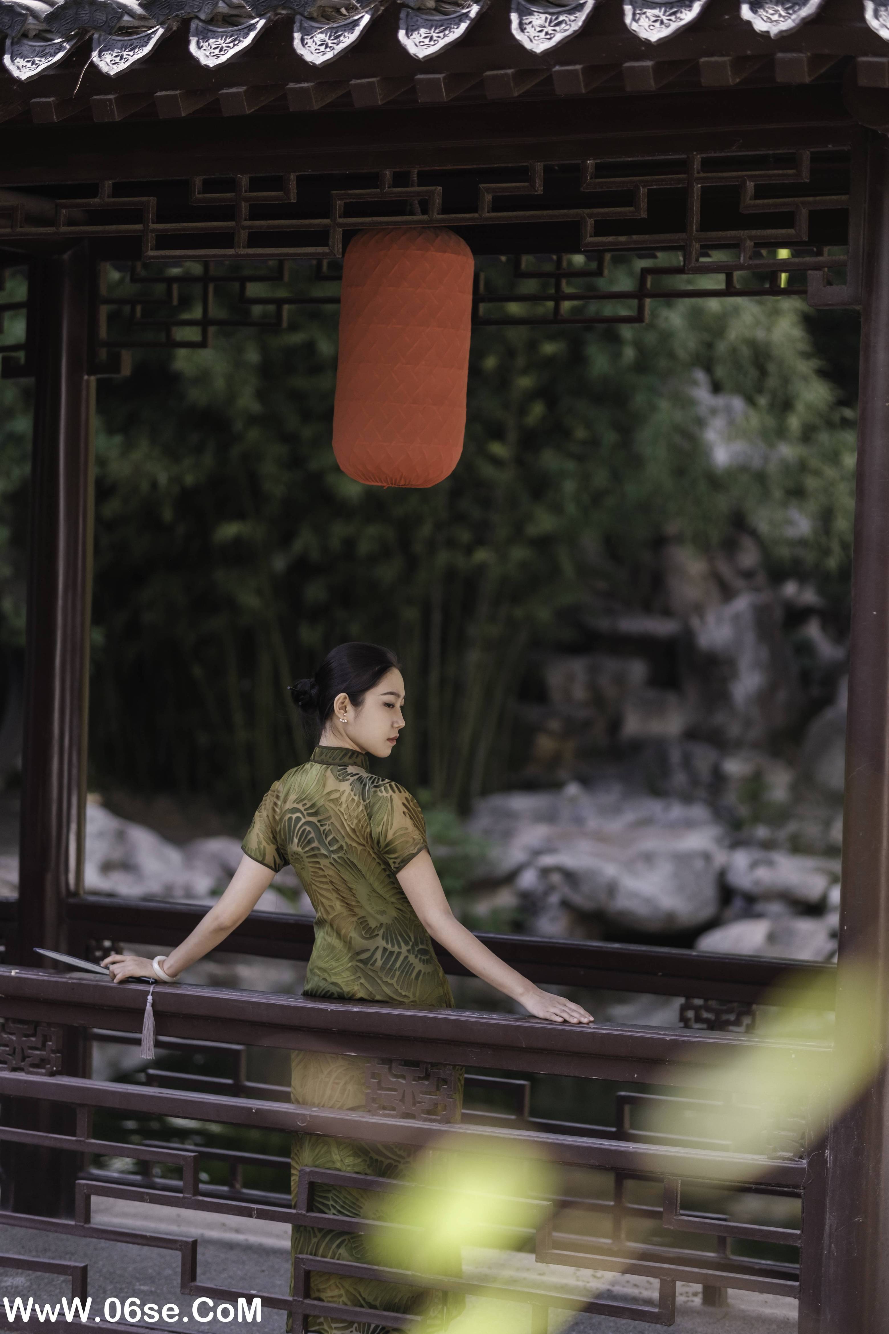 图片[35]-[YITUYU艺图语]2022.10.28 旗袍少女 喷火鹅[37+1P／253MB]-六色网