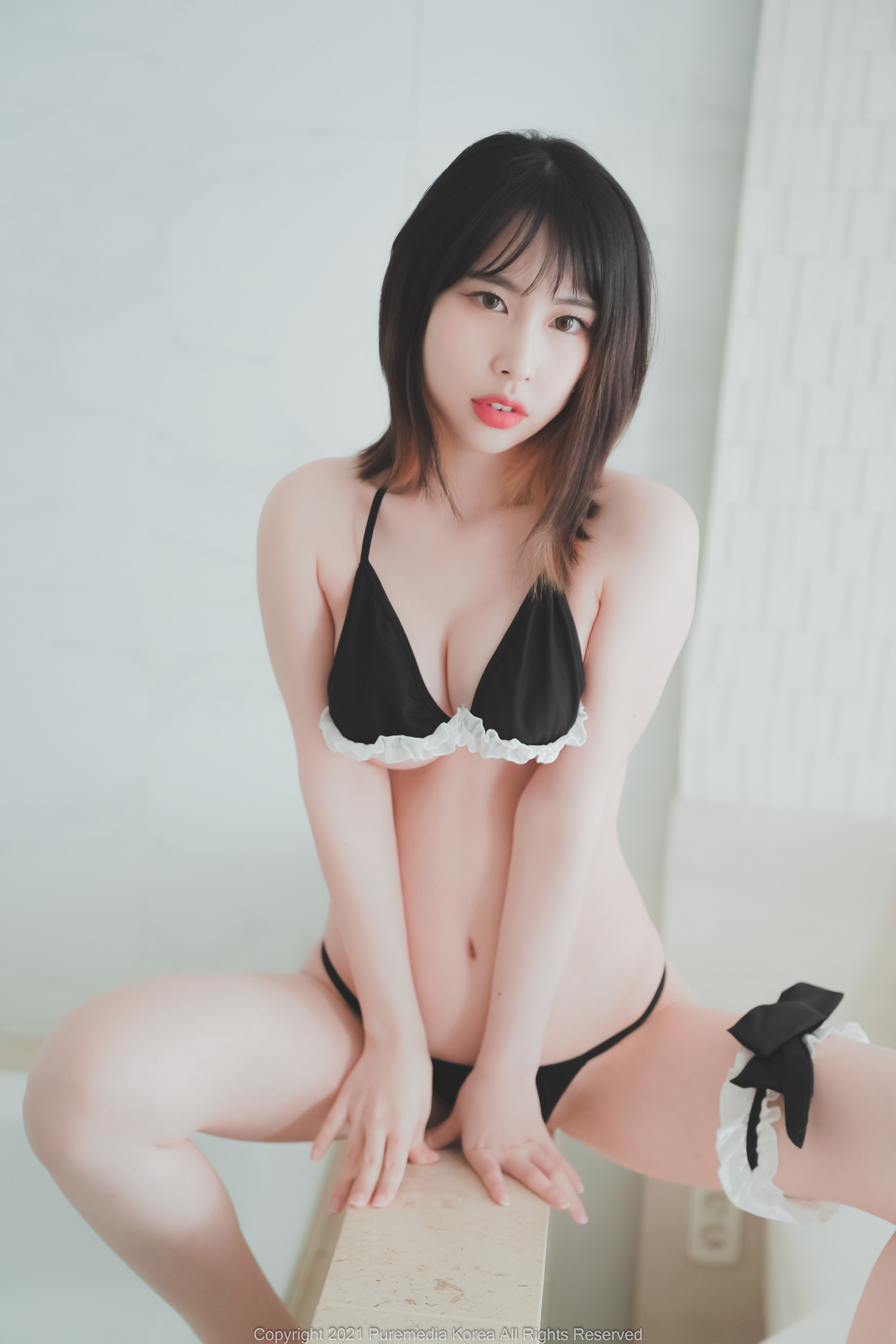 Uhye 이유혜, [PURE MEDIA] Vol.90 누드 디지털화보 Set.02 39