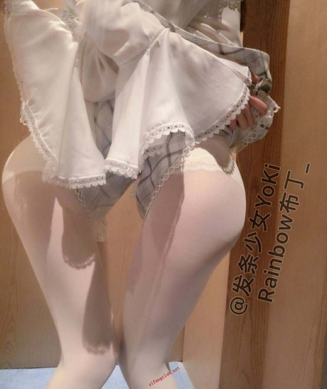布丁大法-发条少女-白丝百合[31P5V] 10