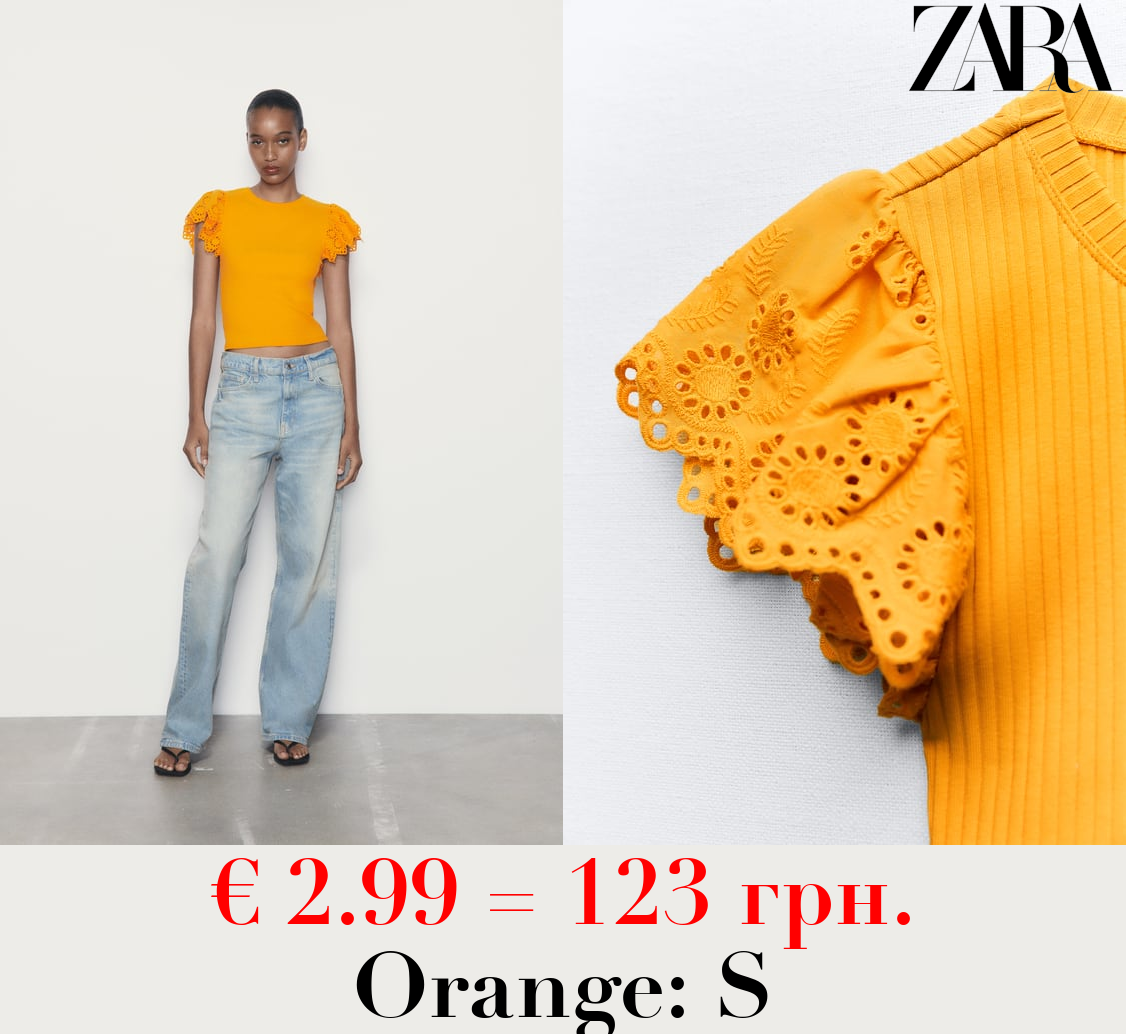 RIBBED TOP WITH CROCHET RUFFLE DETAILS