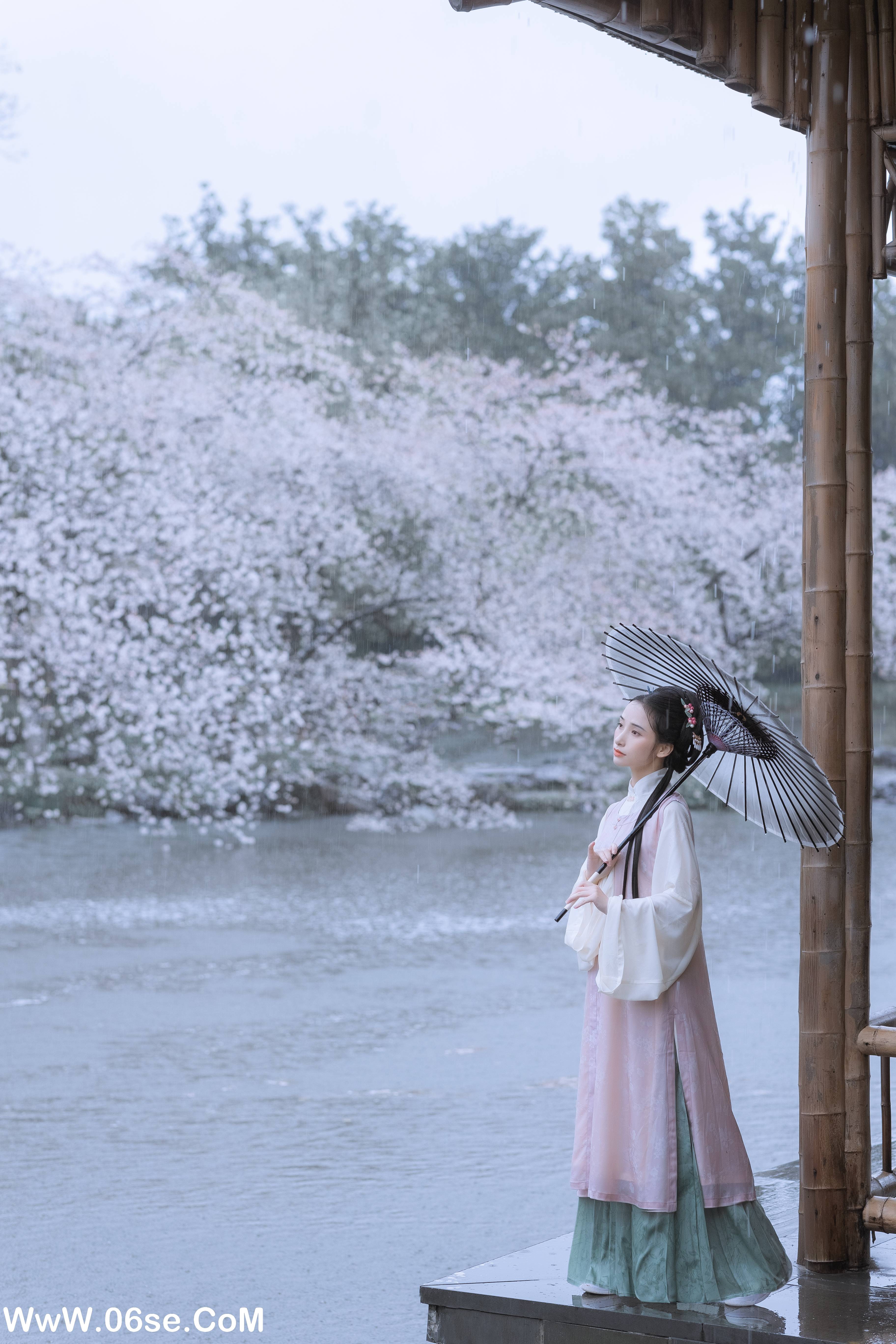 图片[7]-[YITUYU艺图语]2022.05.25 雨樱花 眸小妖[46P-454.3MB]-六色网