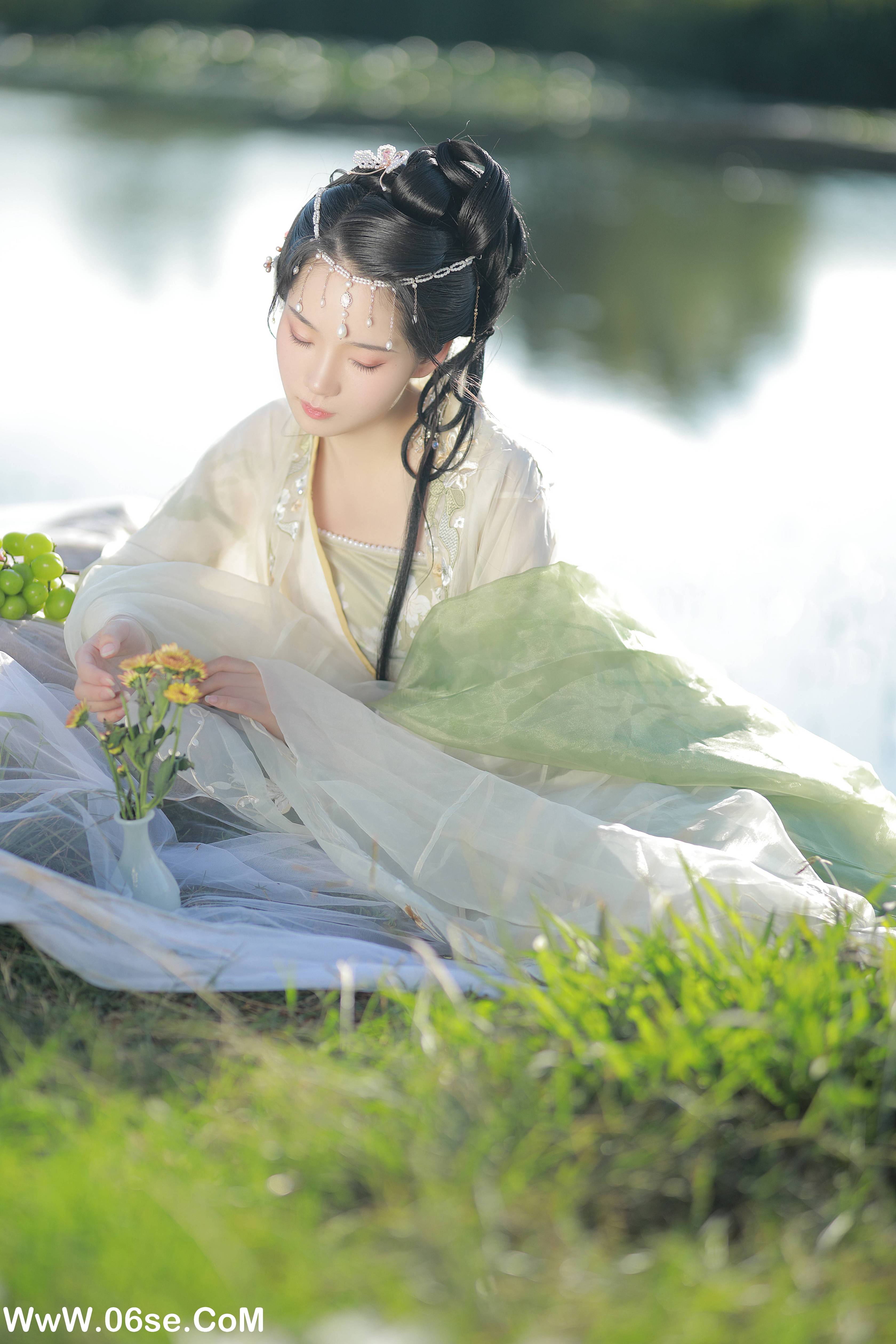 图片[28]-[YITUYU艺图语]2022.09.30 夏日长 落花人独立[35+1P／644MB]-六色网