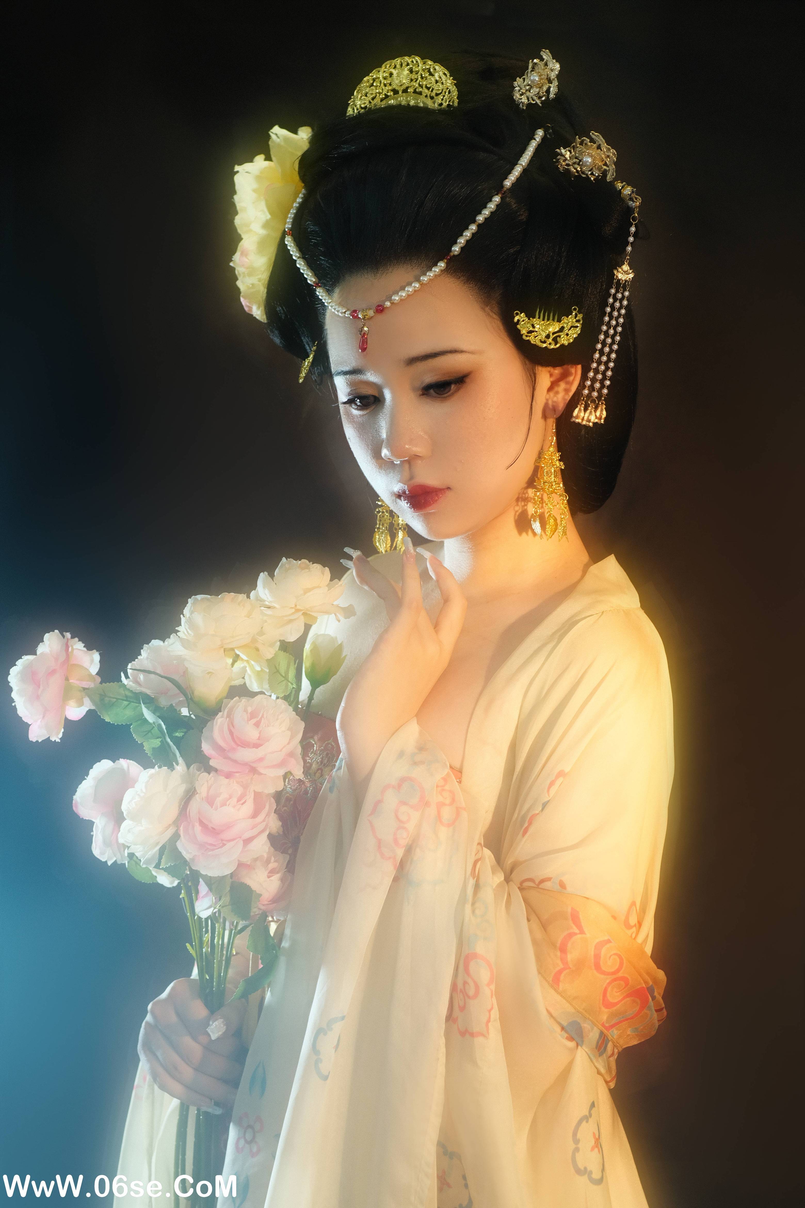 图片[15]-[YITUYU艺图语]2022.09.16 露华浓 一只高高[23+1P／466MB]-六色网