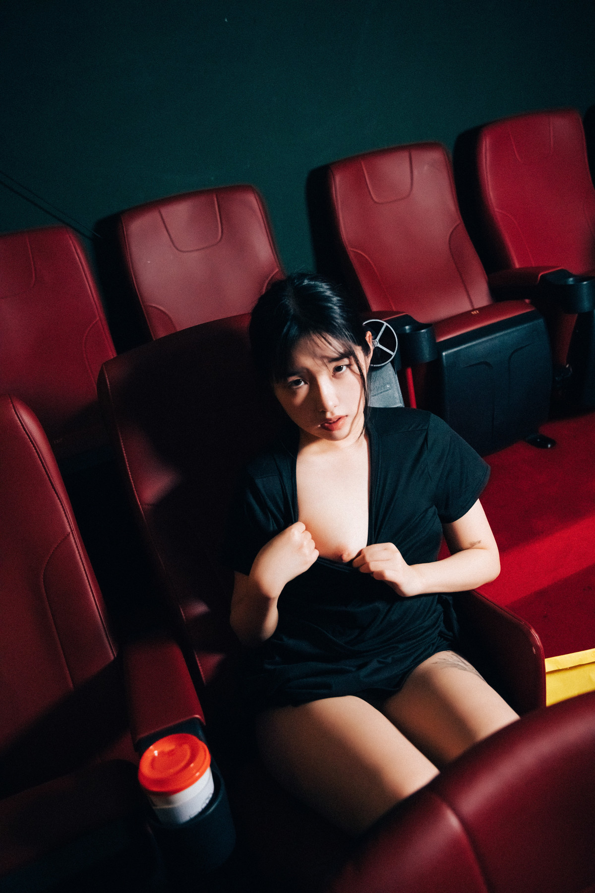 Sonson 손손, [Loozy] Cinema Girl (+S.Ver) Set.01 39
