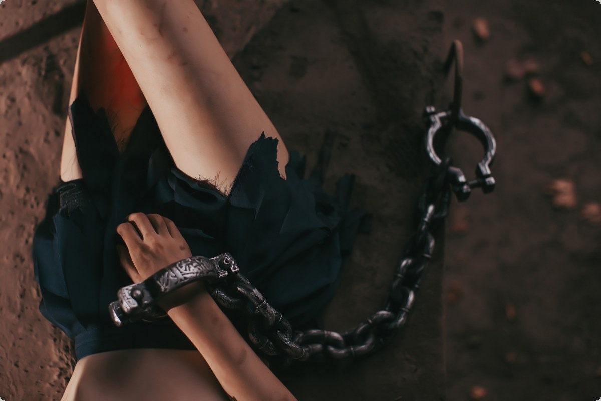 [Cos]疯猫ss- 被囚禁的少女[44P] 37