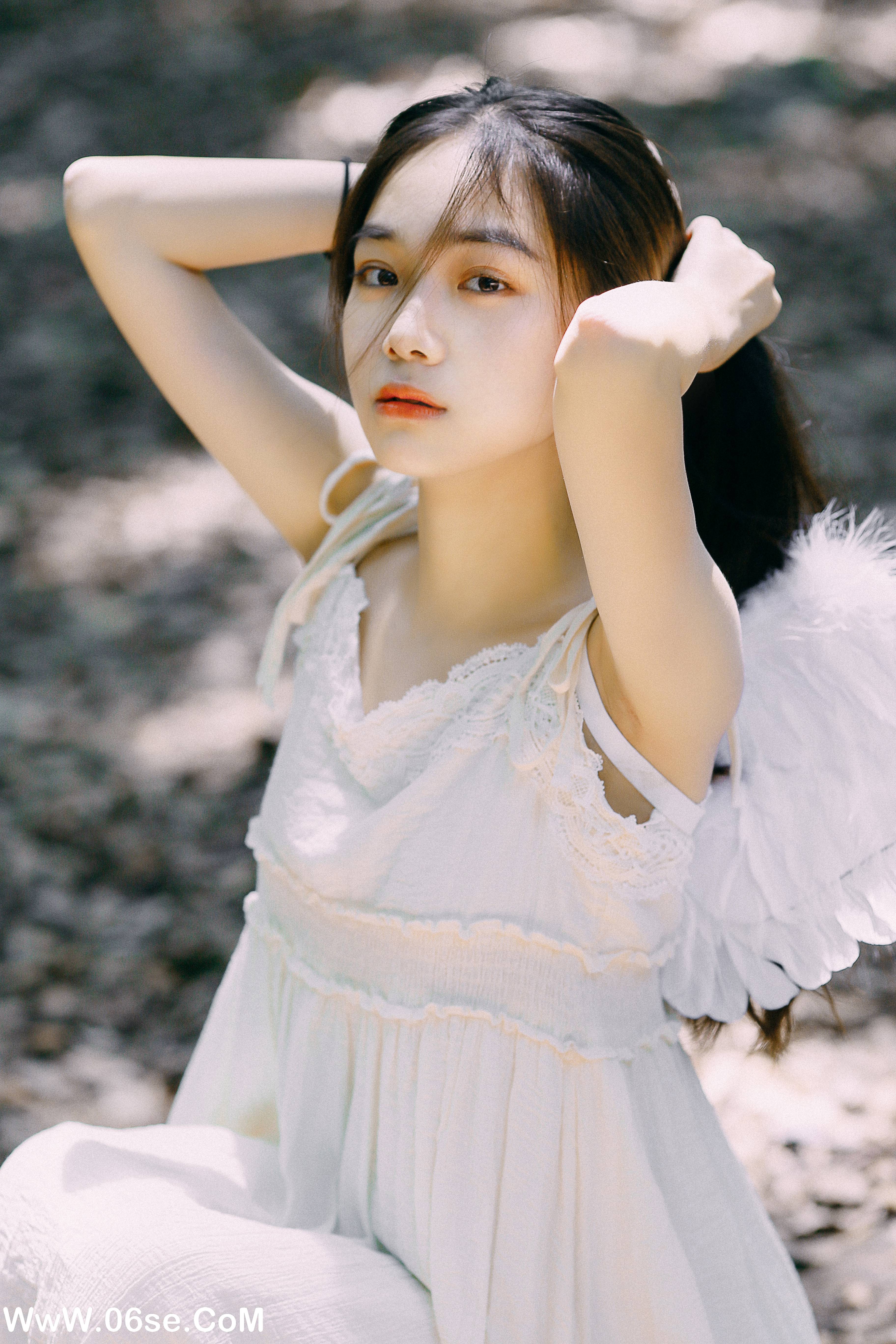 图片[3]-[YITUYU艺图语]2022.01.08 挥着翅膀的女孩 棒棒橙[24+1P／290MB]-六色网