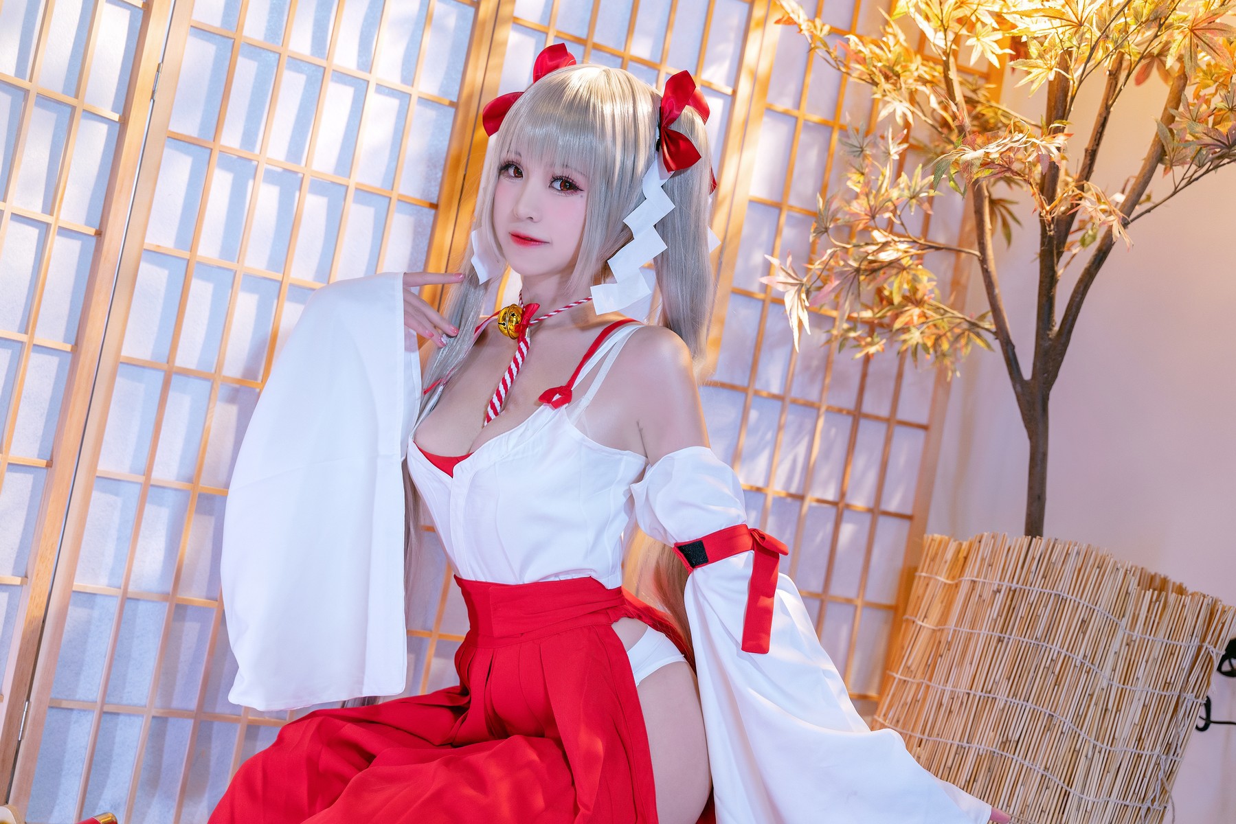 Cosplay 可畏巫女 miko酱 9