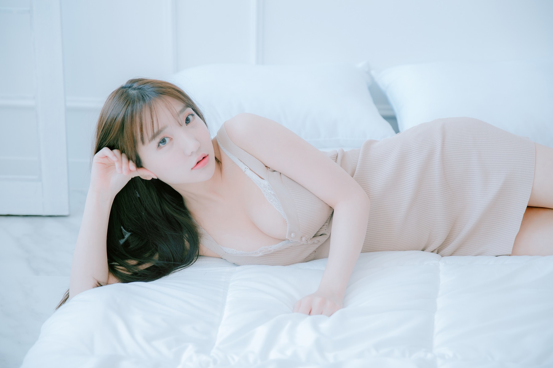 Son Yeeun 손예은, [JOApictures] Son Ye-Eun (손예은) x JOA 20. APR Vol.1 - Set.01 21