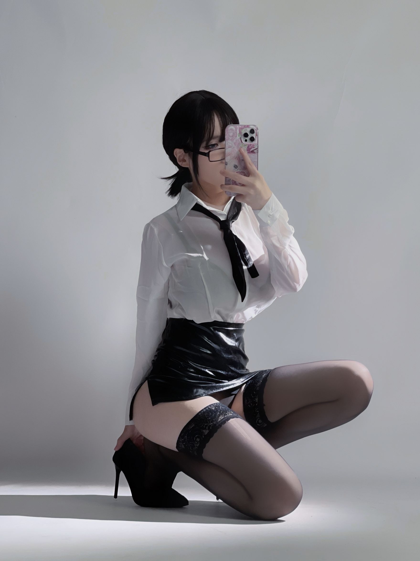 幼愛youmeko 早安,想吃点什么？ [28P-315MB] 2