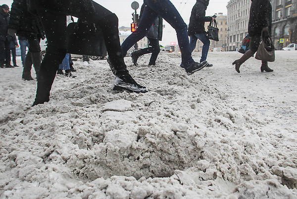 Общегородскую уборку снега объявил мэр Хабаровска
