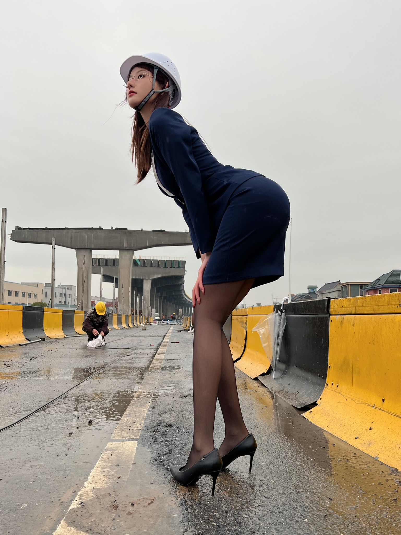 阿朱  考察强盛集团 4