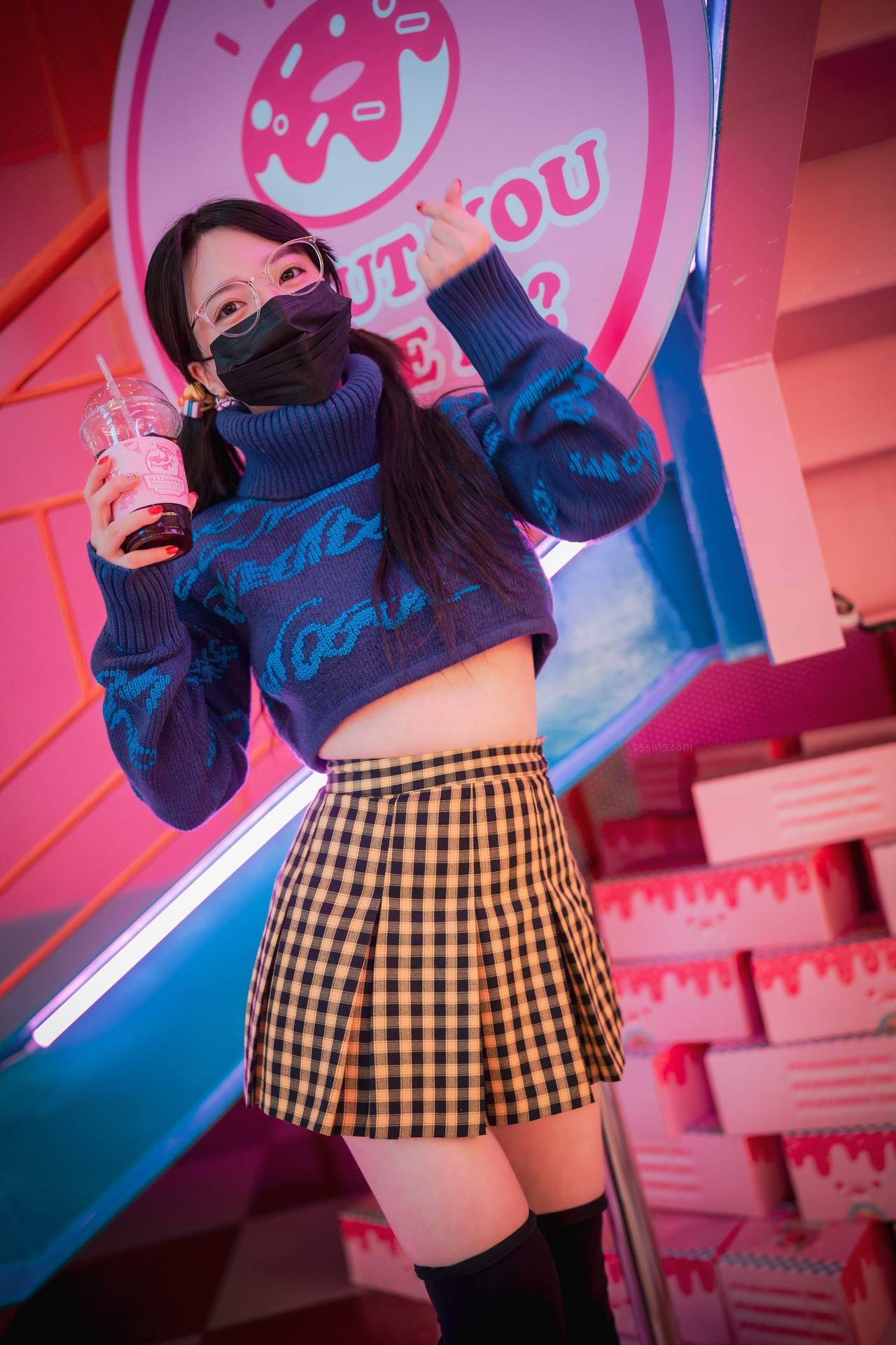Son Yeeun 손예은, [DJAWA] Early Spring Walk in March Vol.2 (+S.Ver) Set.02 22