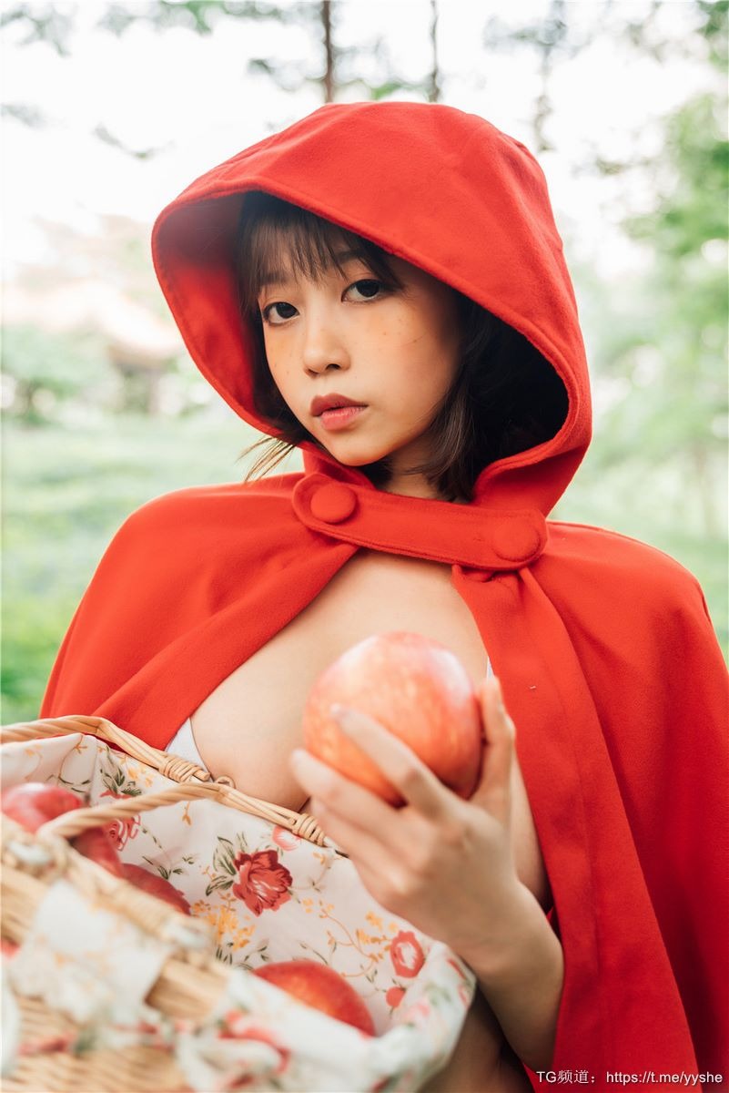 [Cos]奈汐酱 - 大红帽 [31P+2V] 4