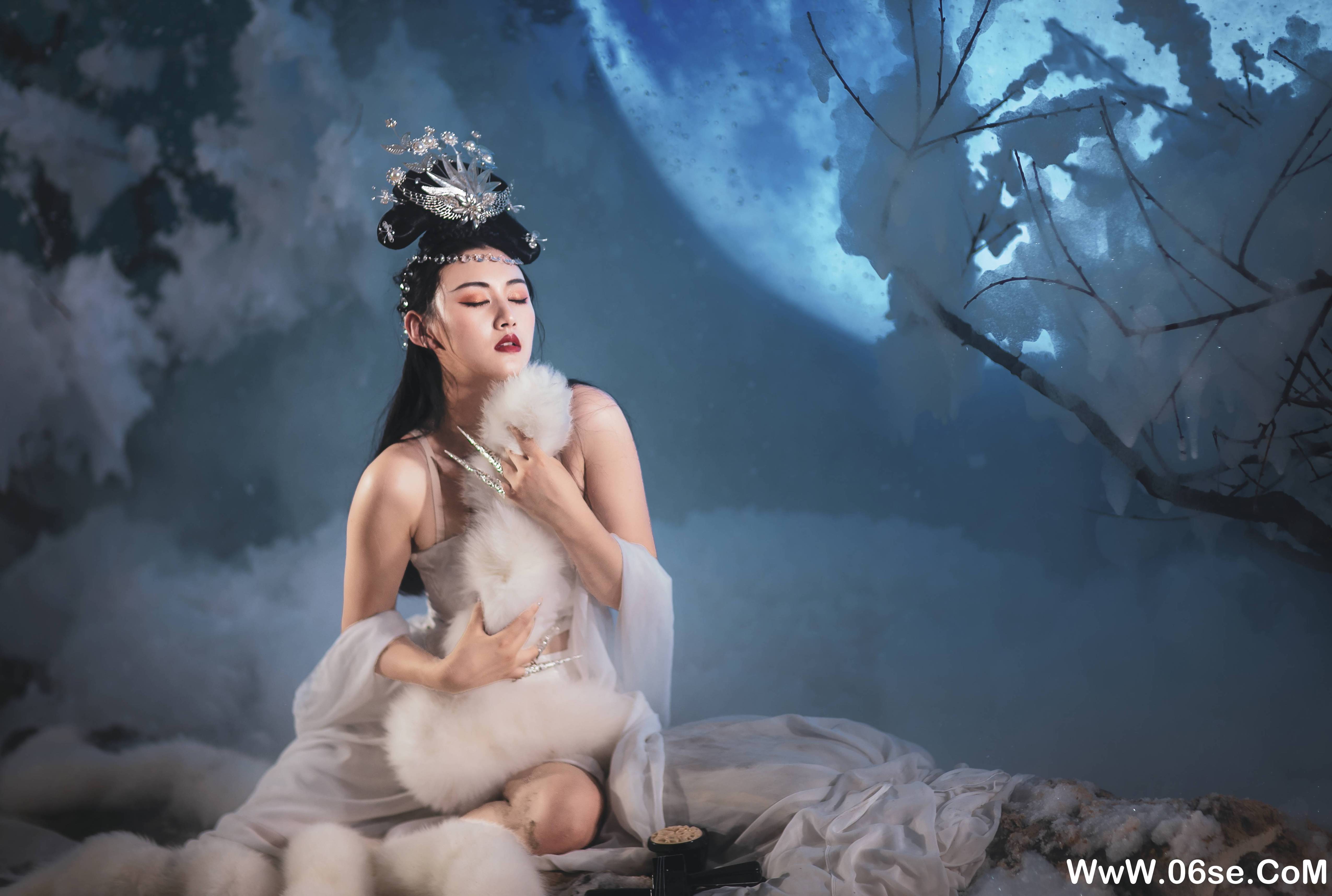 图片[12]-[YITUYU艺图语]2021.07.21 九尾白狐 刺猬&惠子[31+1P／281MB]-六色网