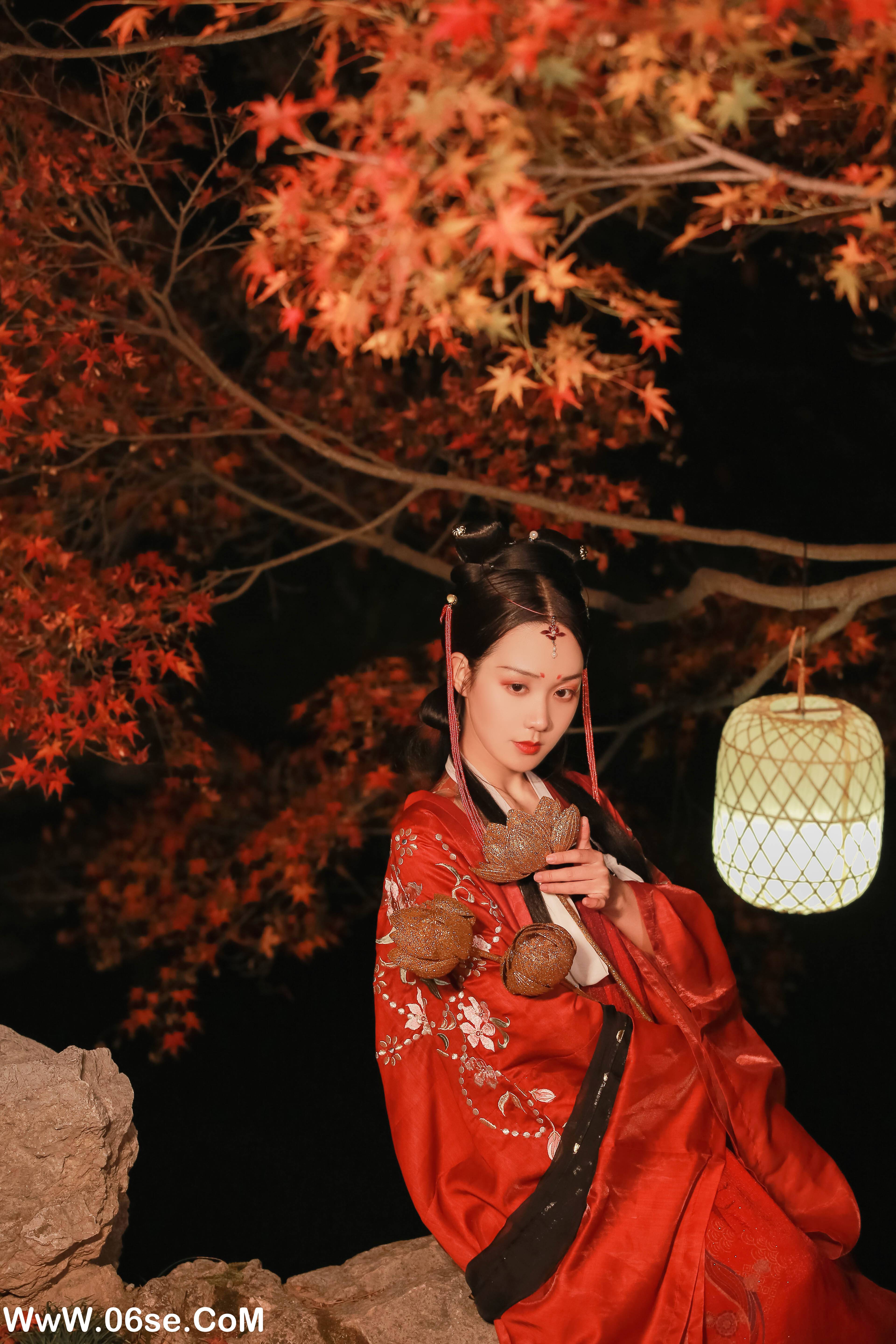 图片[15]-[YITUYU艺图语]2022.10.25 红罗意 甲涟鱼鱼[21+1P／104MB]-六色网