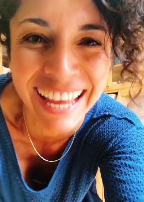 Mujer, madre, alegre y de Argentina
