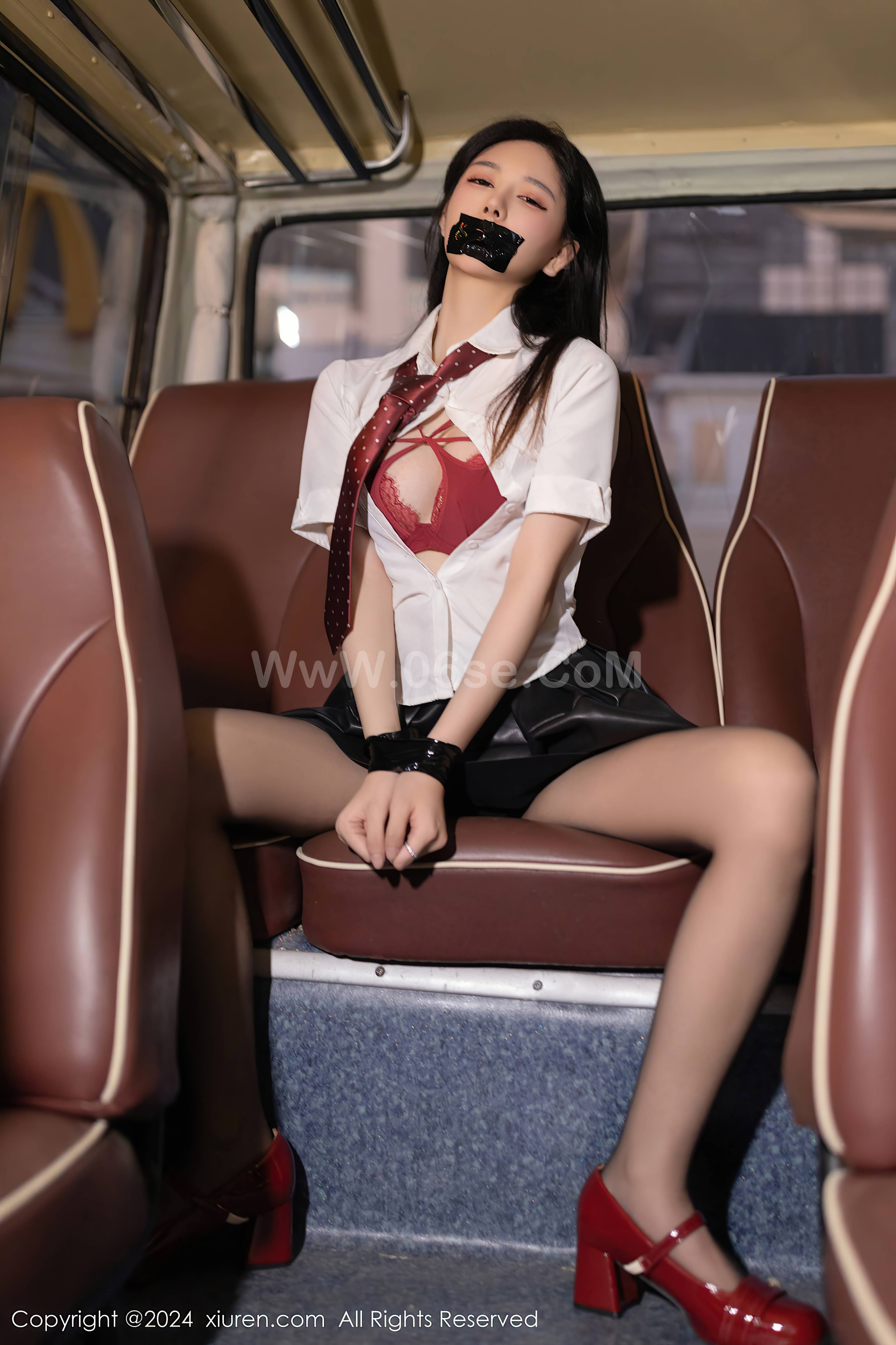 图片[22]-[Xiuren秀人网]2024.01.12 NO.7957 幼幼[80+1P／659MB]-六色网