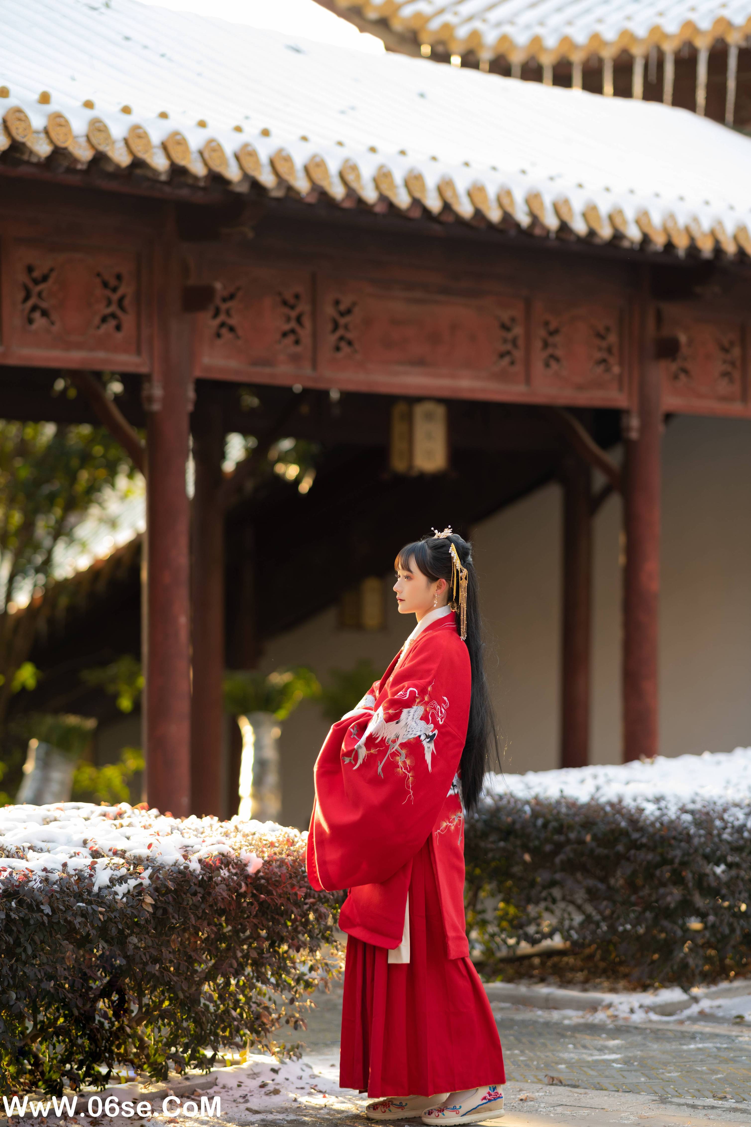 图片[16]-[YITUYU艺图语]2022.06.18 深宫雪 兔子Zzz不吃胡萝卜[28P-276.04MB]-六色网